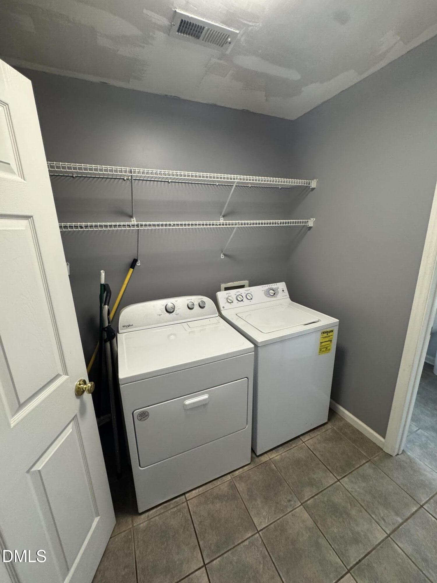 6 S Berry Meadow Lane Property Photo 14