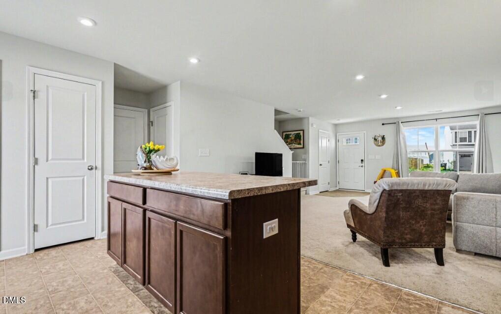 160 Day Song Court Property Photo 6