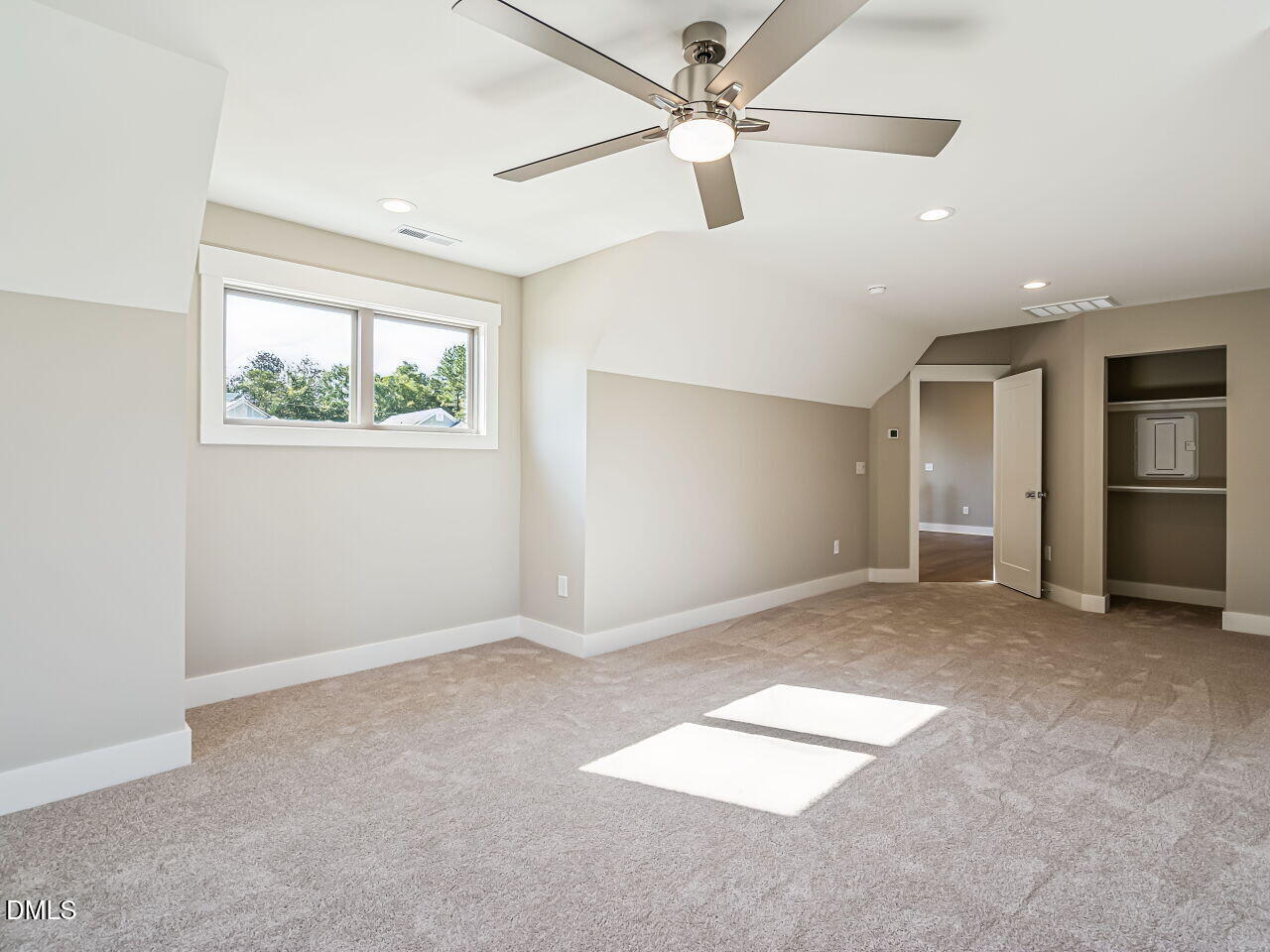 305 Grigsby Avenue Property Photo 38