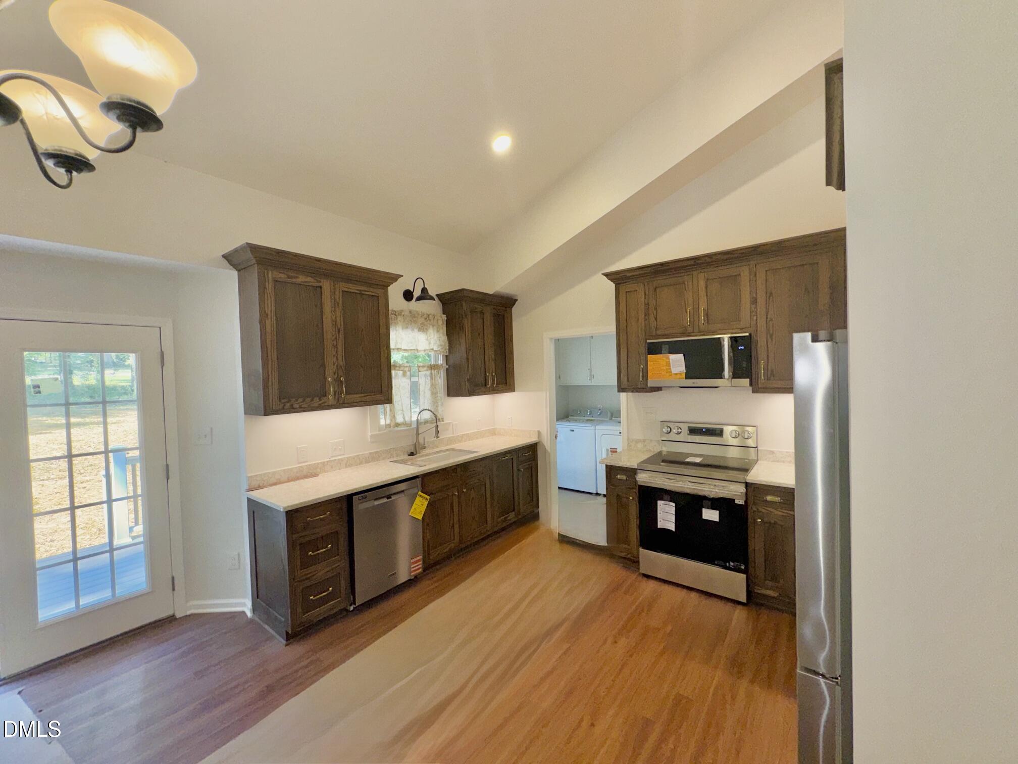 309 Willowood Drive Property Photo 3