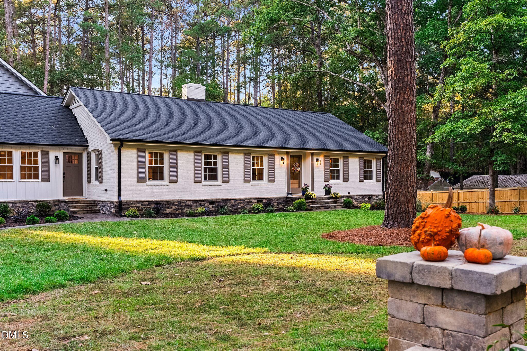 6350 Beaver Creek Road Property Photo 2