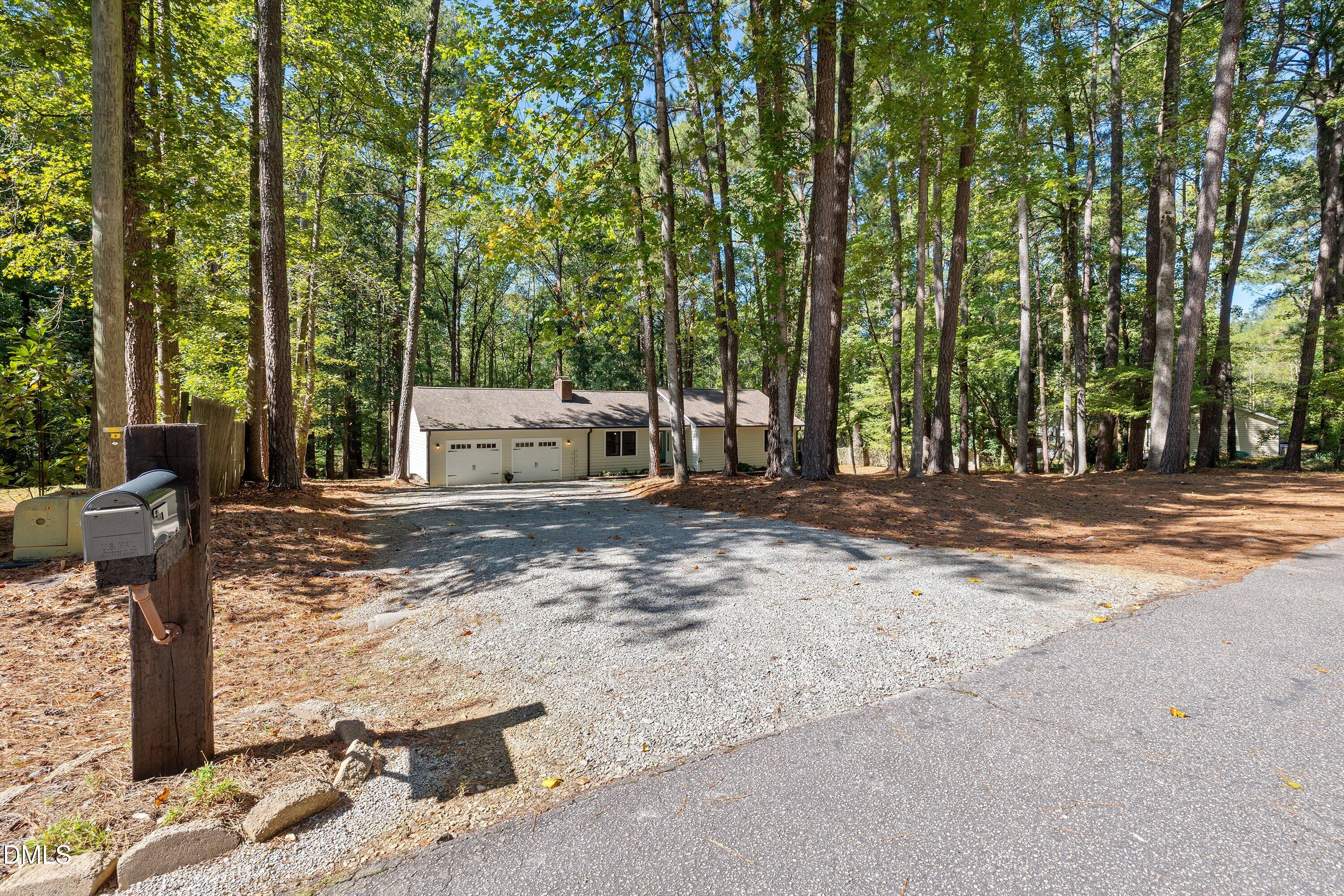 8604 Bostian Drive Property Photo 5