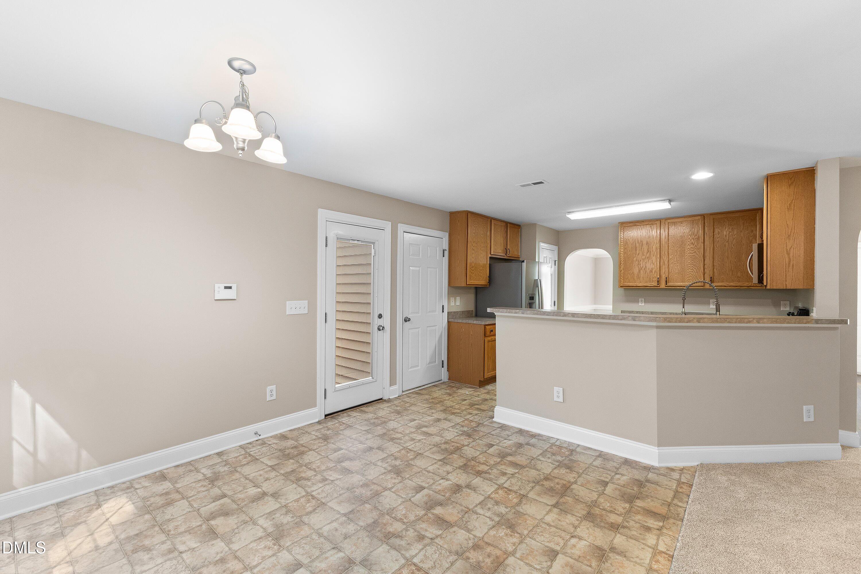 517 Texanna Way Property Photo 13