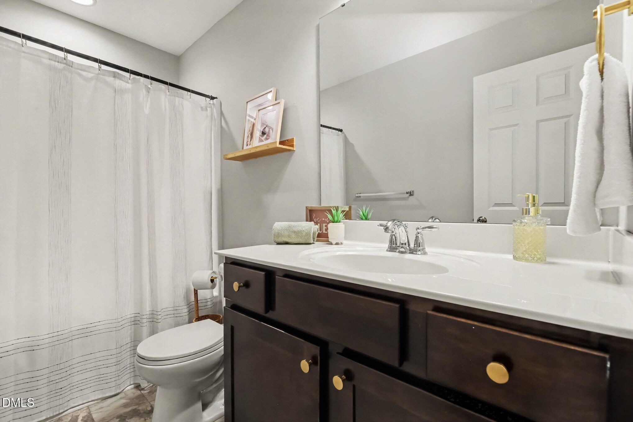 407 Starkey Street Property Photo 15