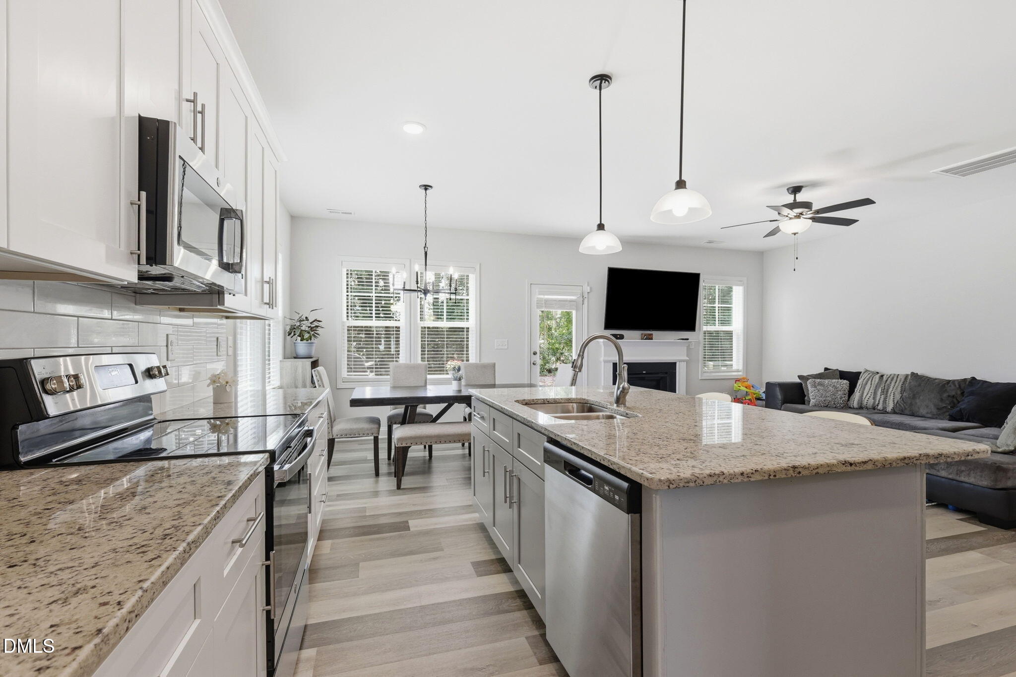 675 Amusement Drive Property Photo 10