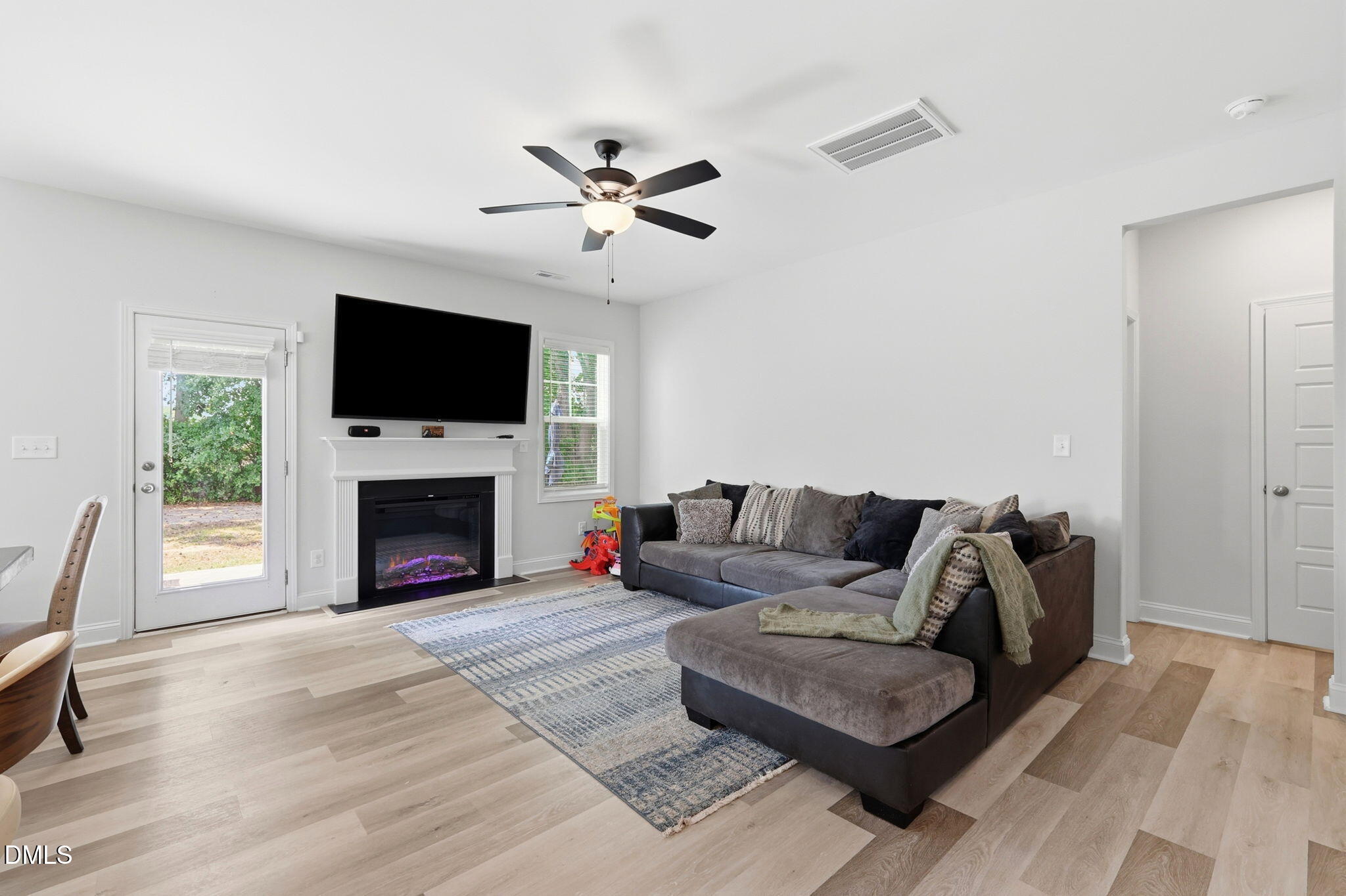675 Amusement Drive Property Photo 15
