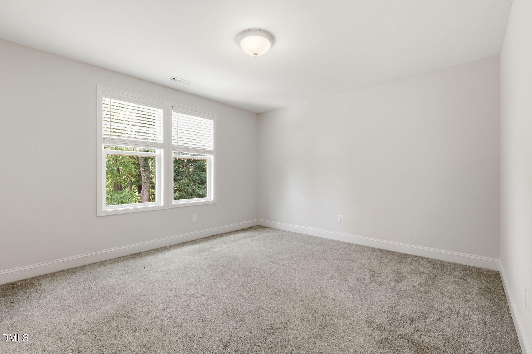 675 Amusement Drive Property Photo 27