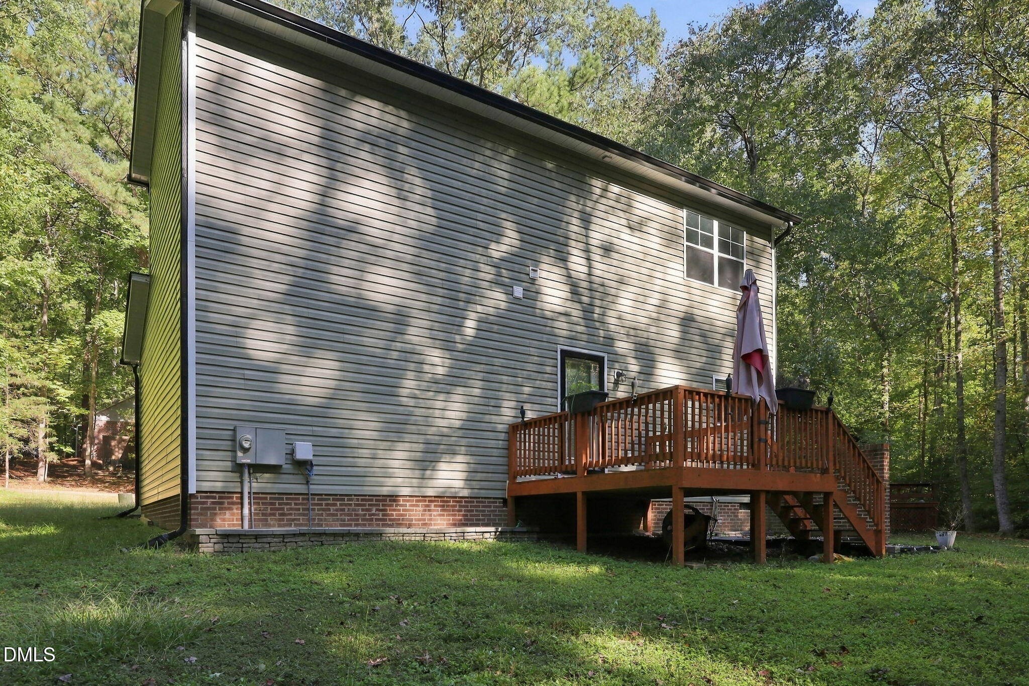 407 W Mooring Way Property Photo 11