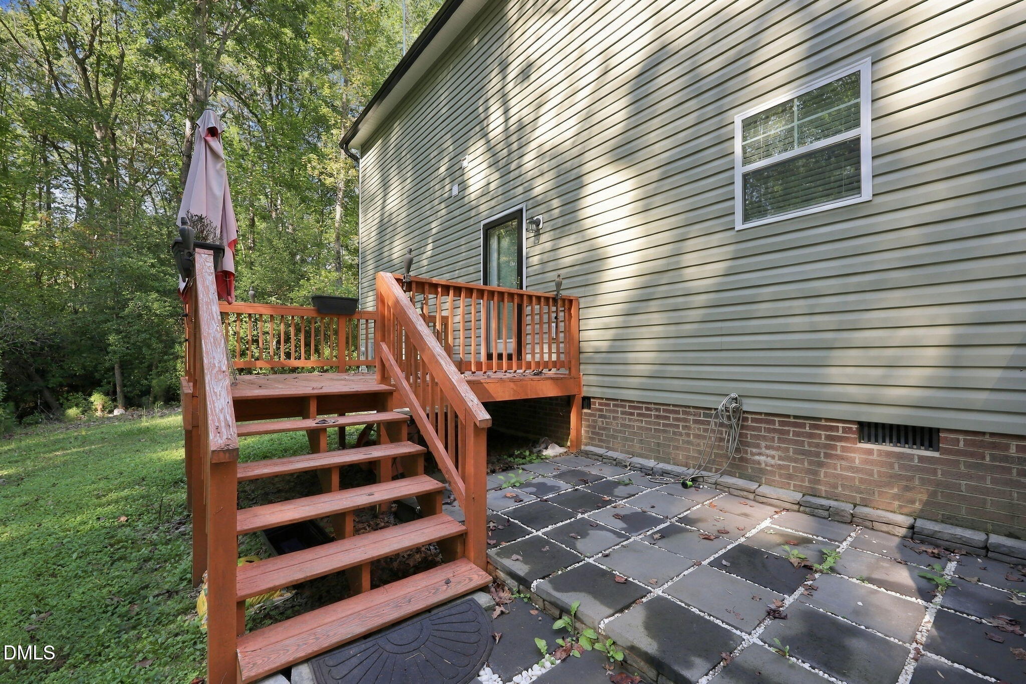 407 W Mooring Way Property Photo 14