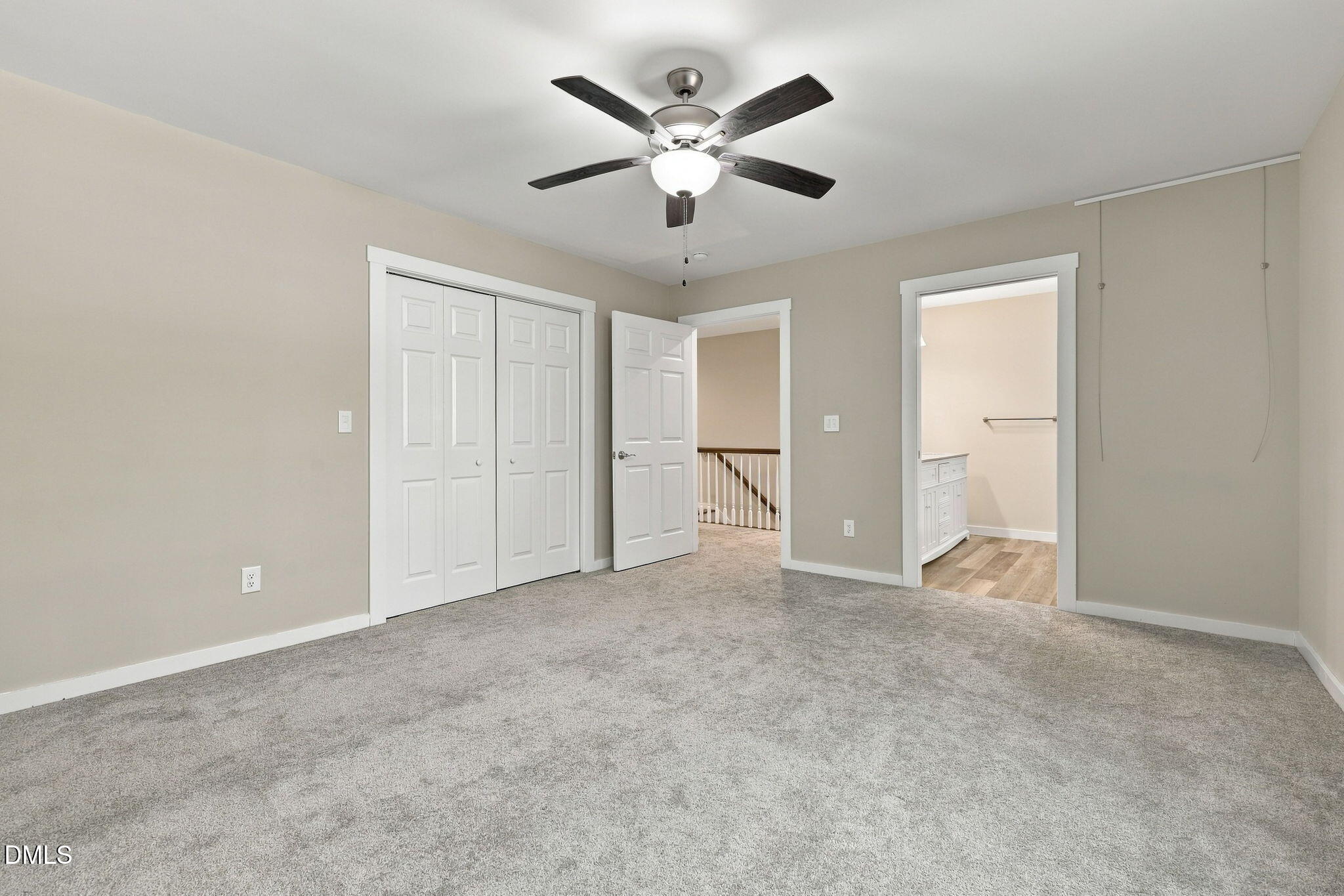 407 W Mooring Way Property Photo 36
