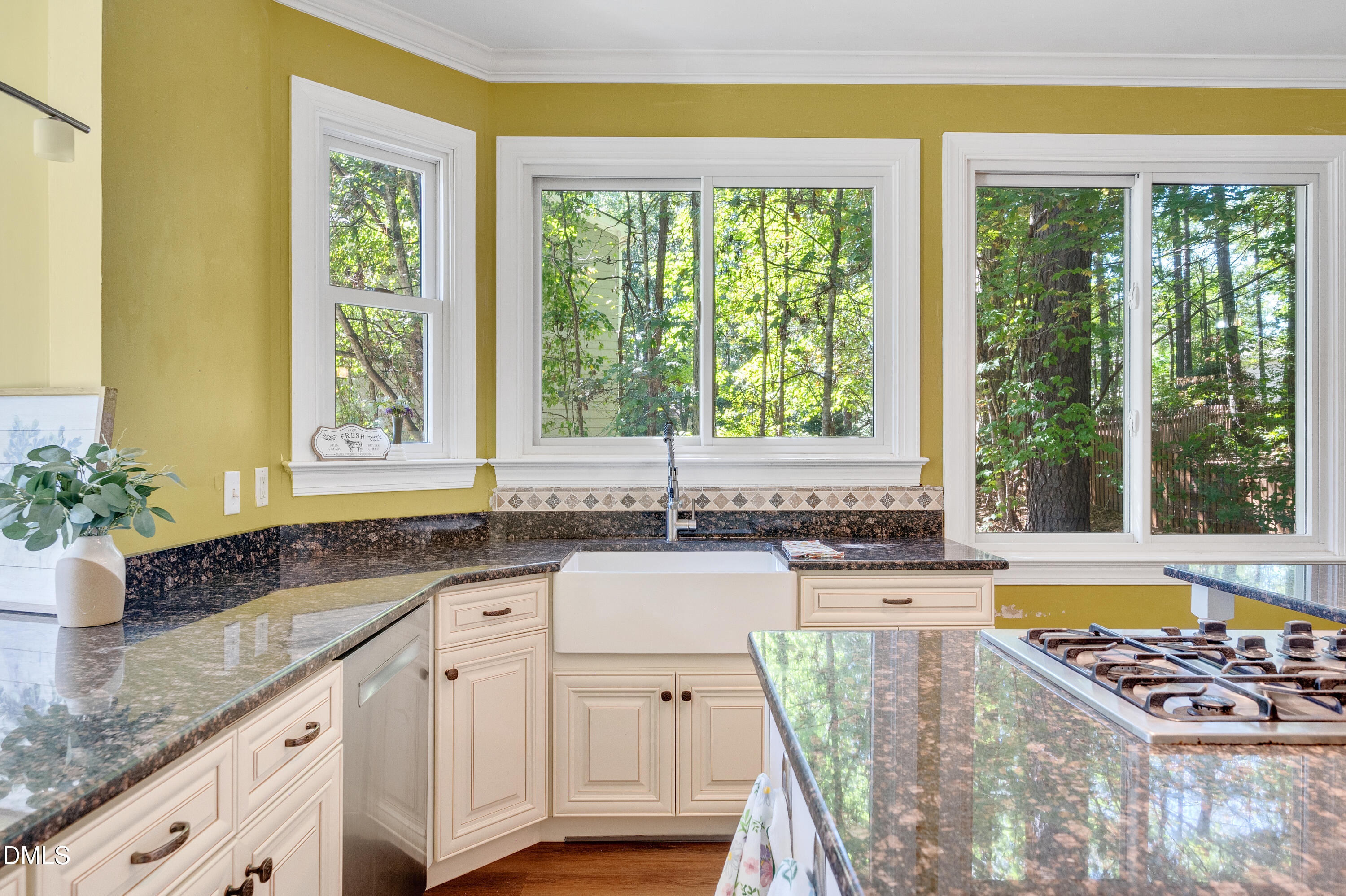 140 Clay Ridge Way Property Photo 7