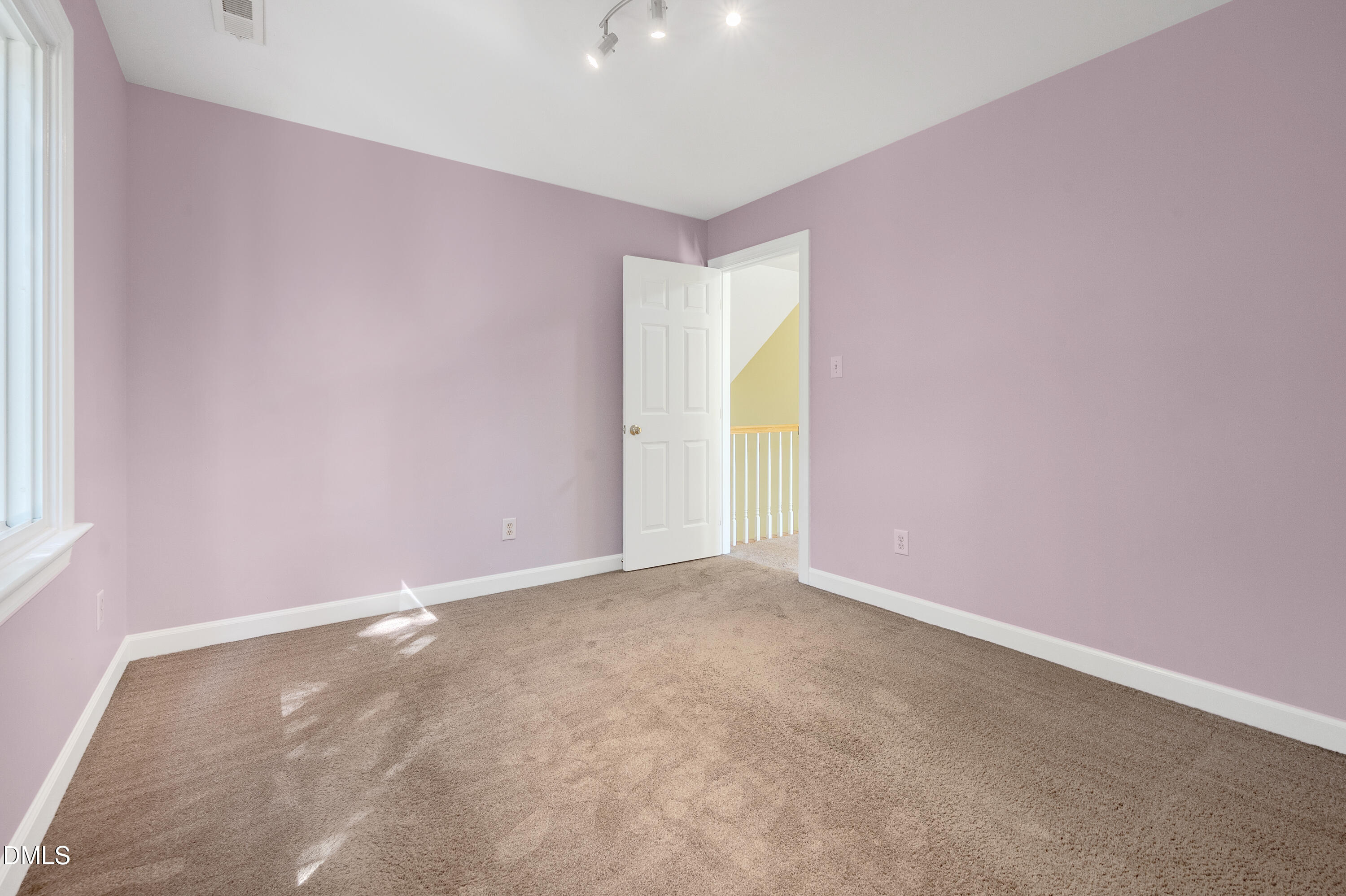 140 Clay Ridge Way Property Photo 18