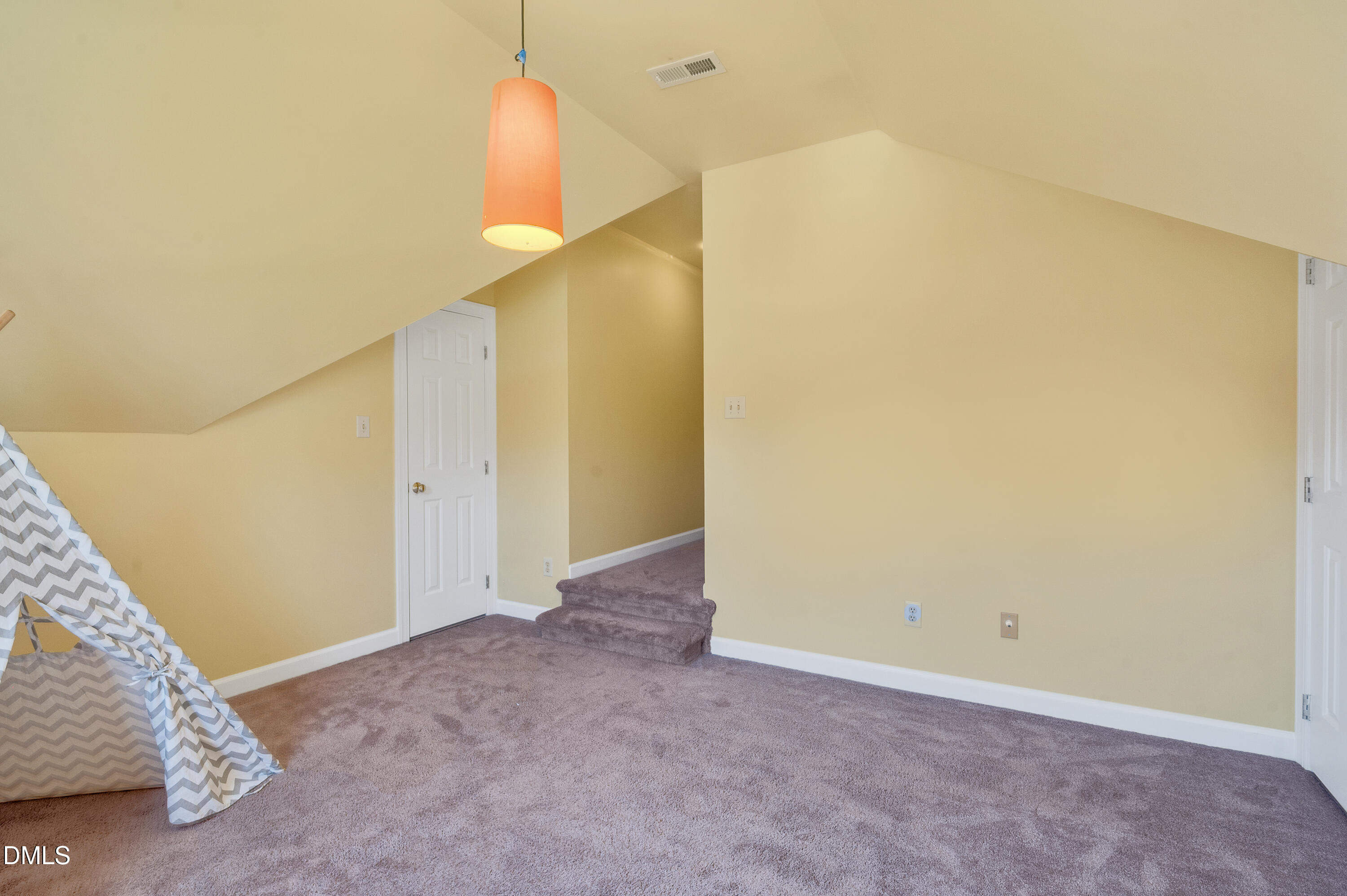 140 Clay Ridge Way Property Photo 22