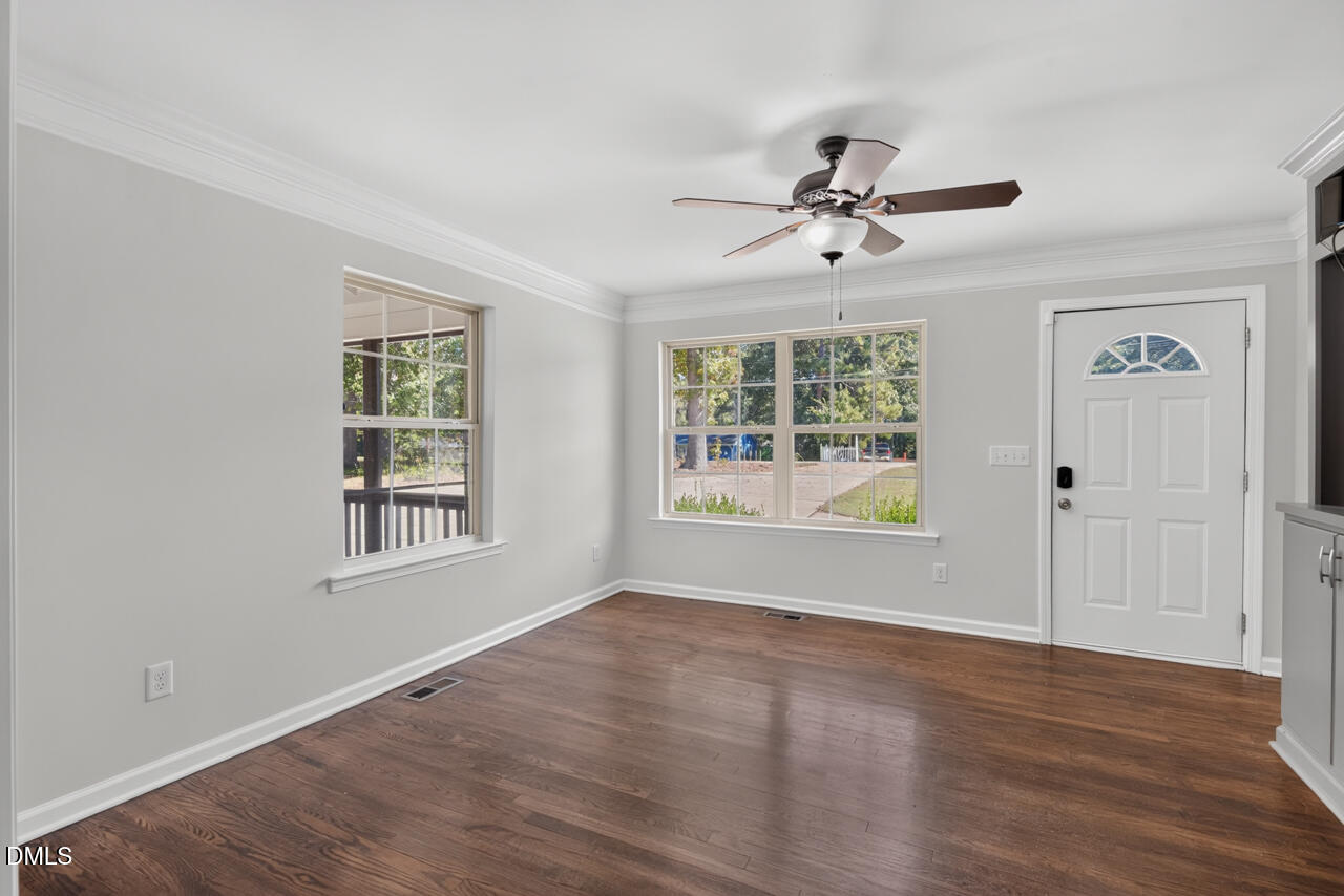 2807 Davie Drive Property Photo 4