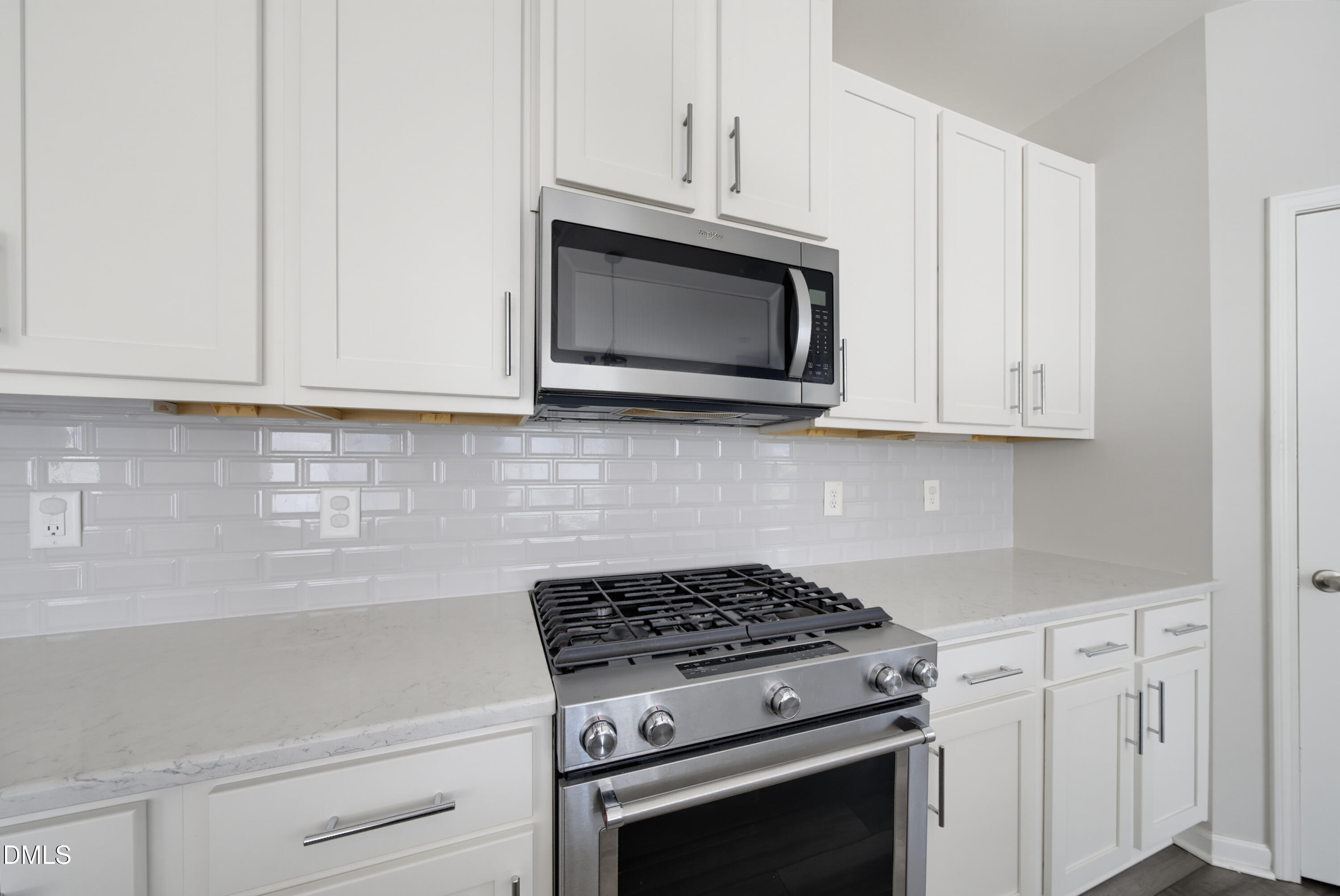 712 Emmer Street Property Photo 15