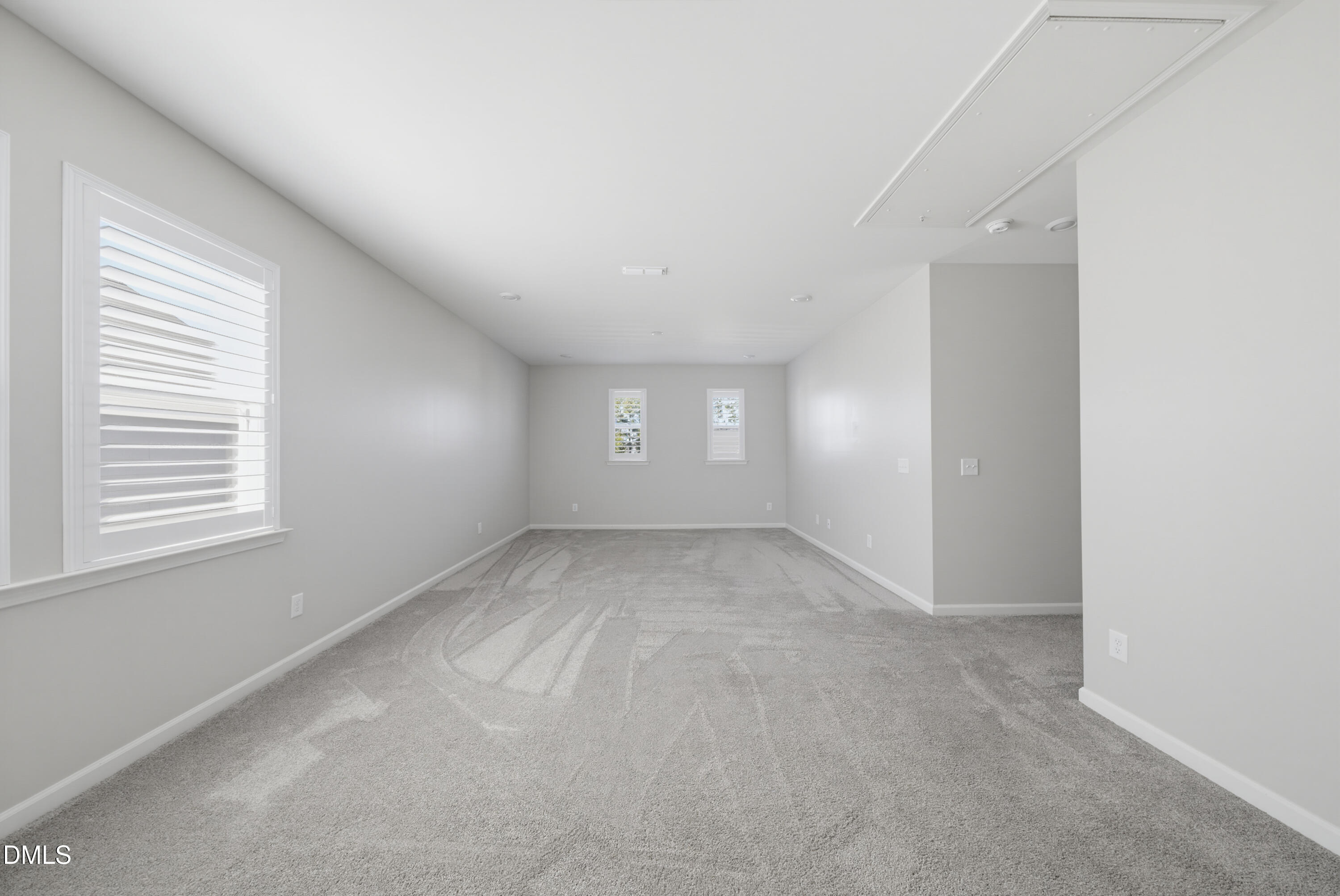 712 Emmer Street Property Photo 23