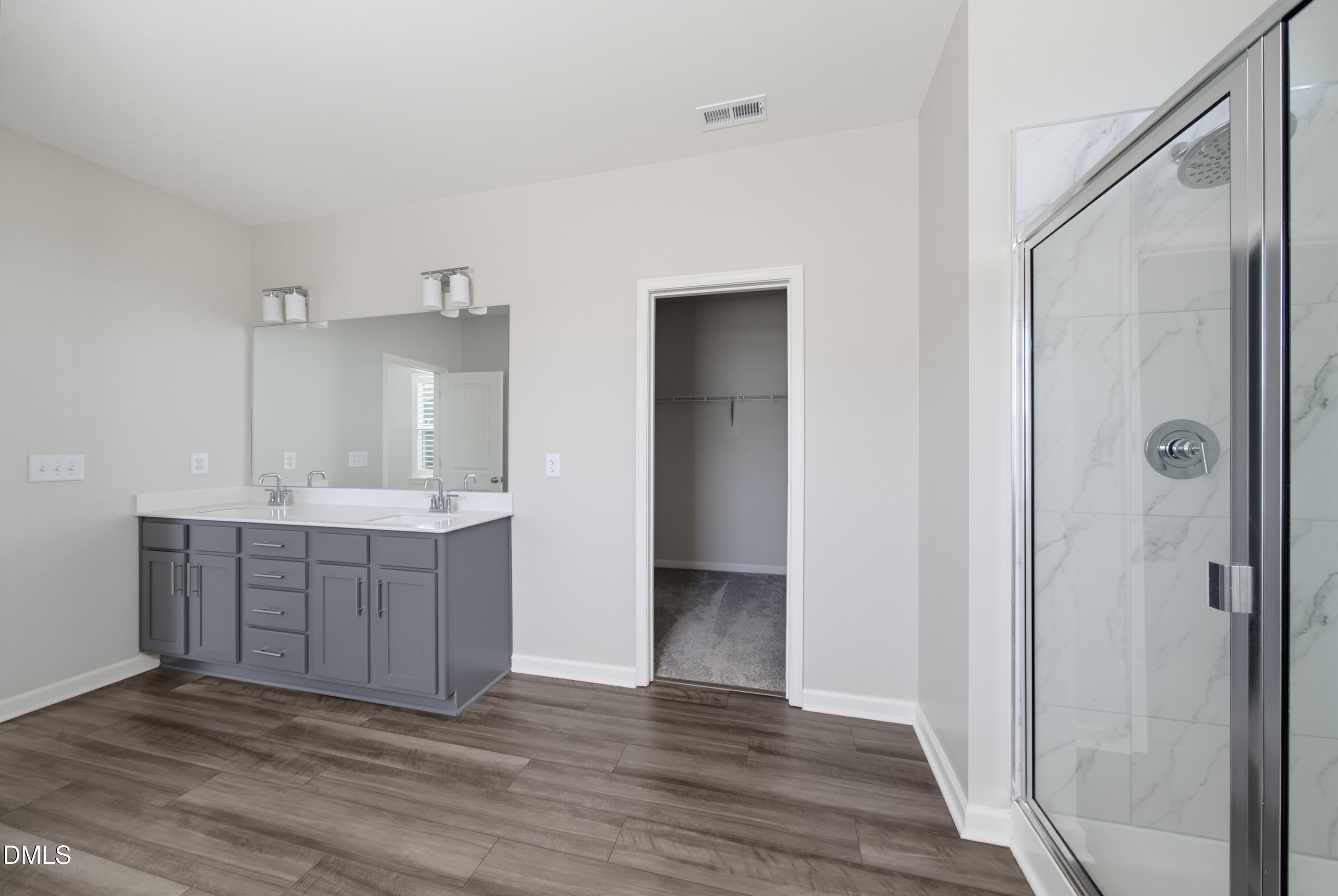 712 Emmer Street Property Photo 26