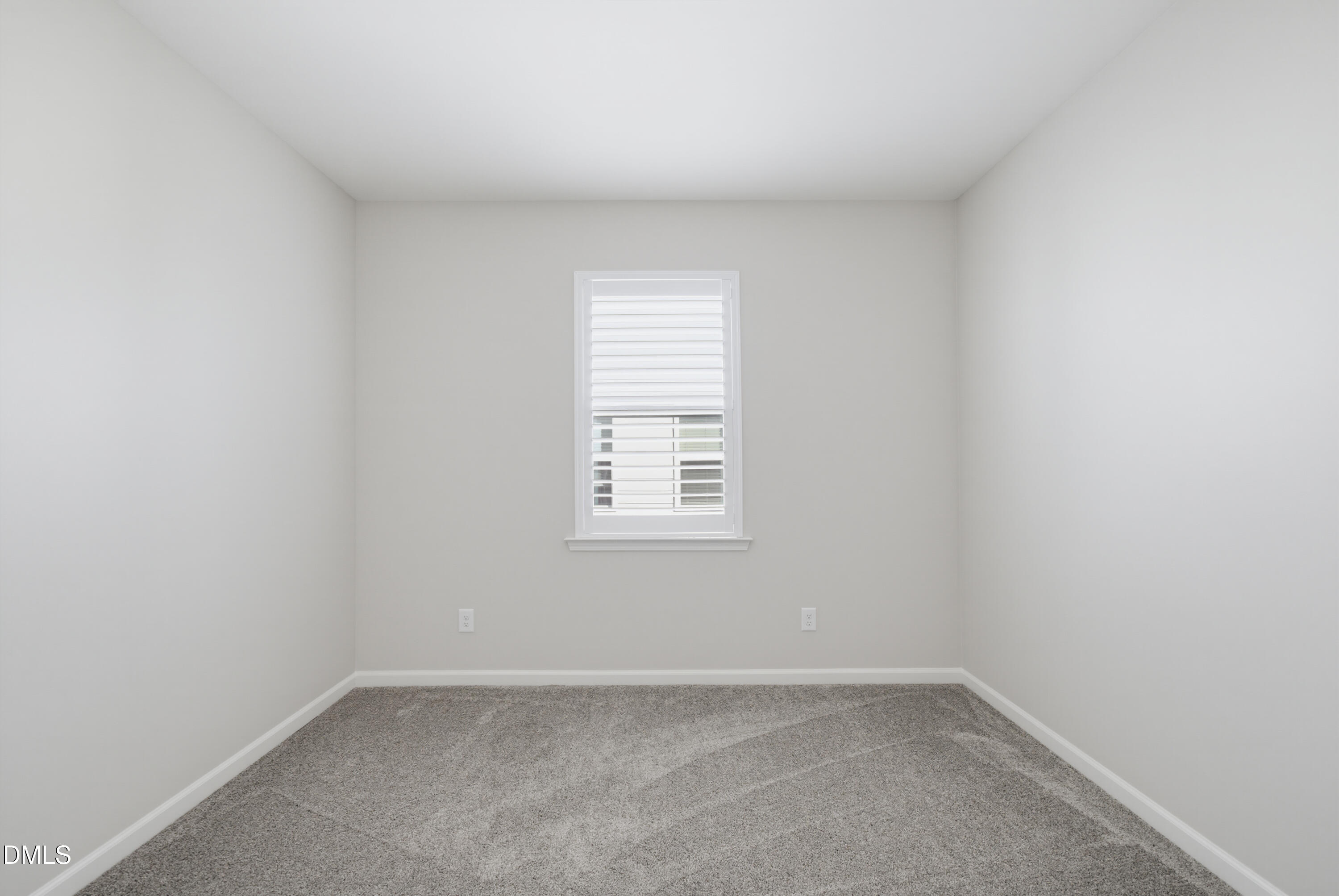 712 Emmer Street Property Photo 30