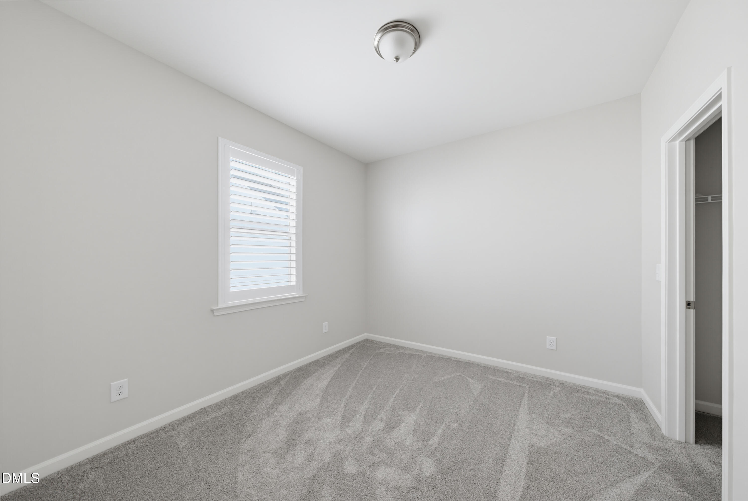 712 Emmer Street Property Photo 34