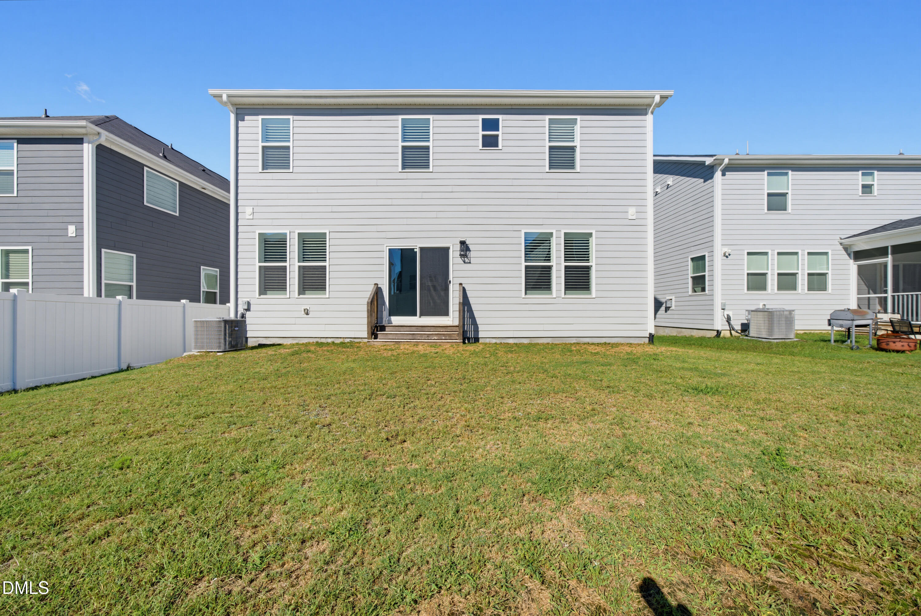 712 Emmer Street Property Photo 41