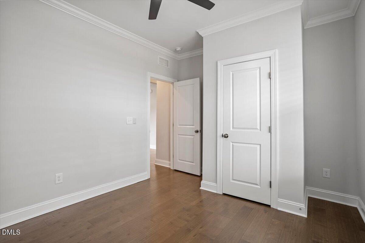 245 N Crest Drive Property Photo 6