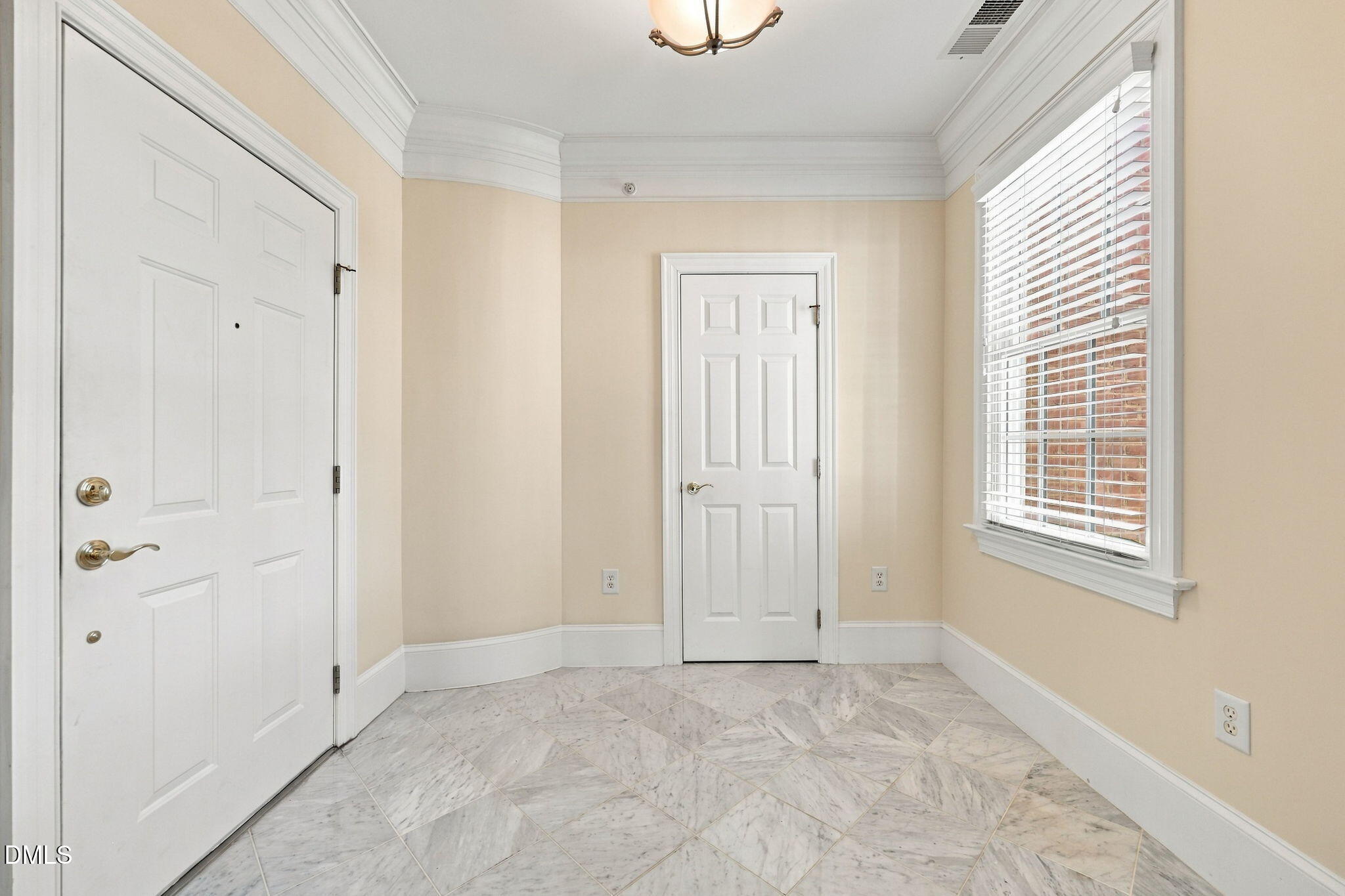 734 W Barbee Chapel Road Property Photo 3