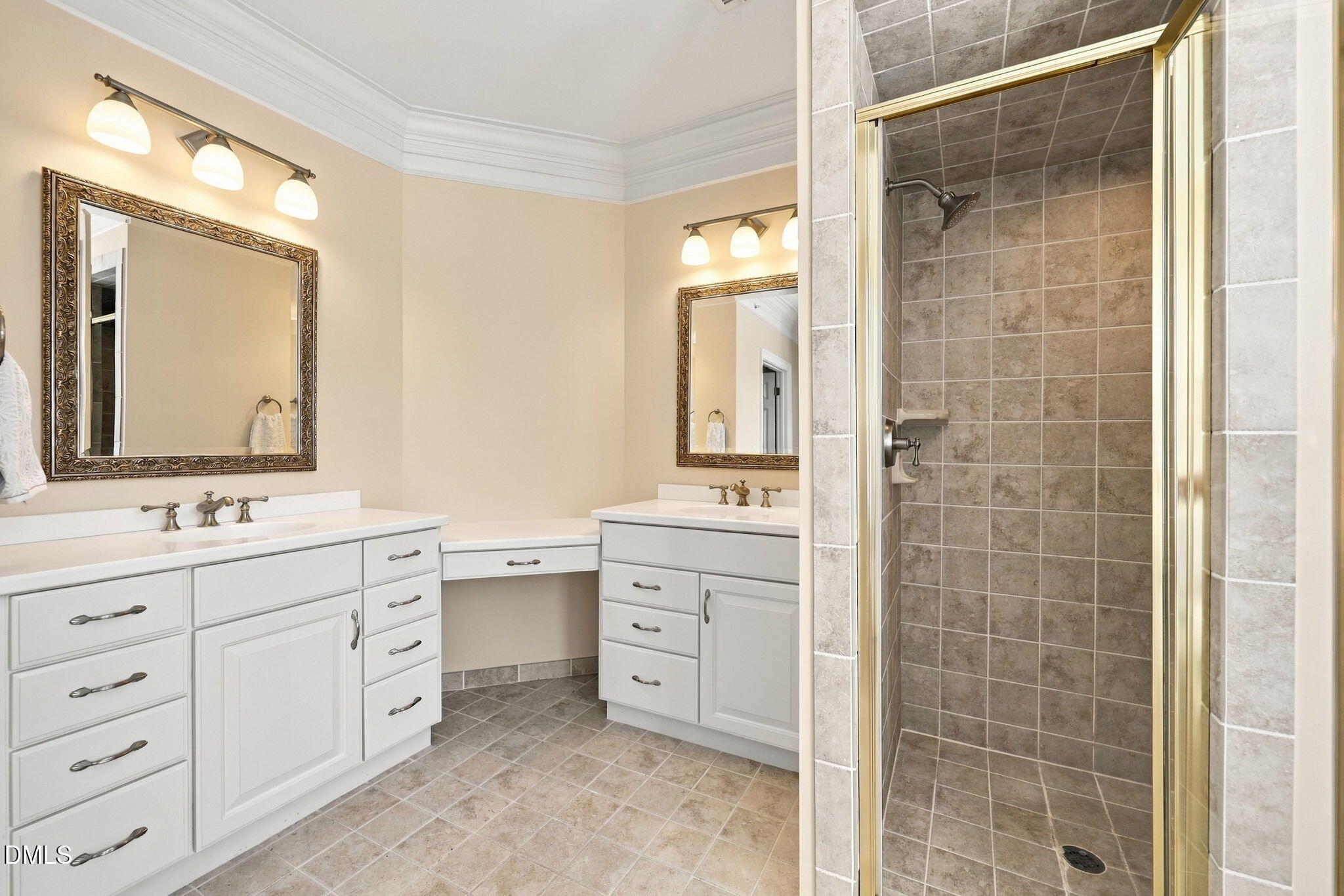 734 W Barbee Chapel Road Property Photo 22