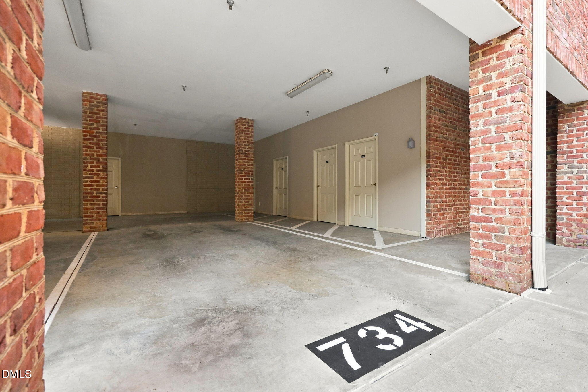 734 W Barbee Chapel Road Property Photo 36