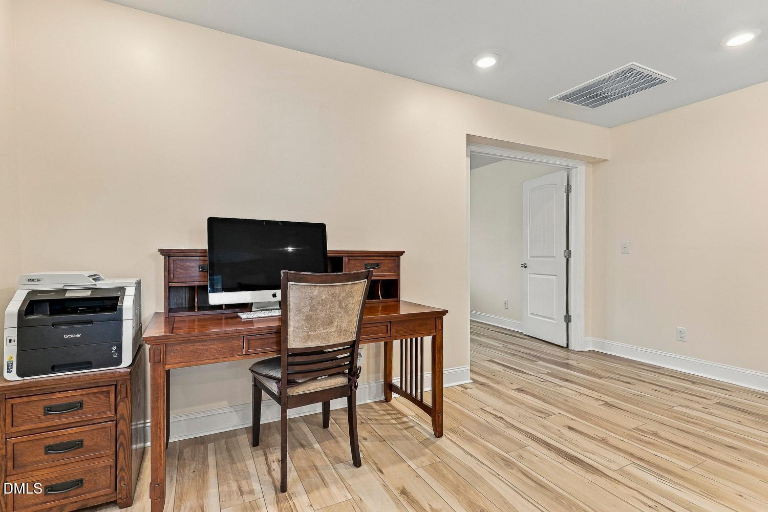2221 Swabia Court Property Photo 36