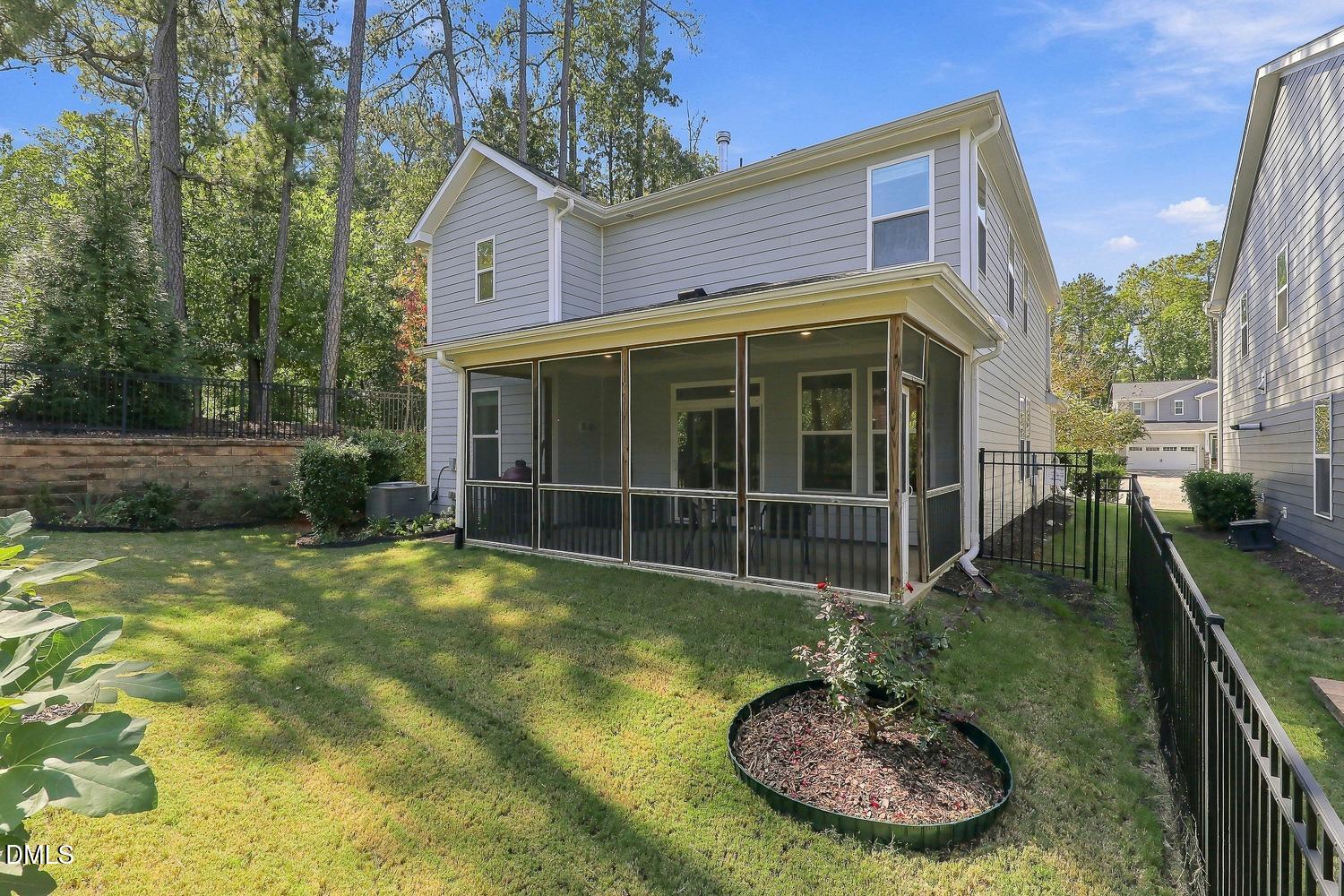 2221 Swabia Court Property Photo 54