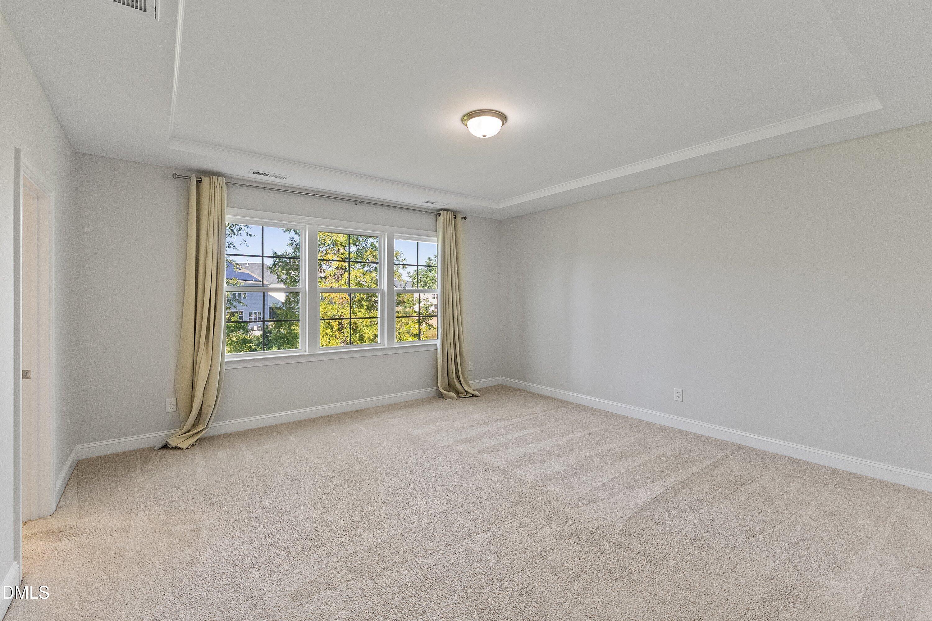 1920 Kings Knot Court Property Photo 13