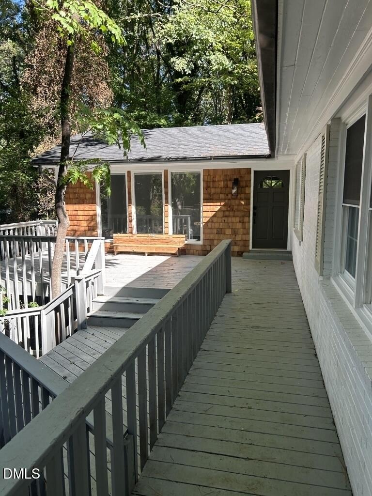 1409 Trailwood Drive Property Photo 4