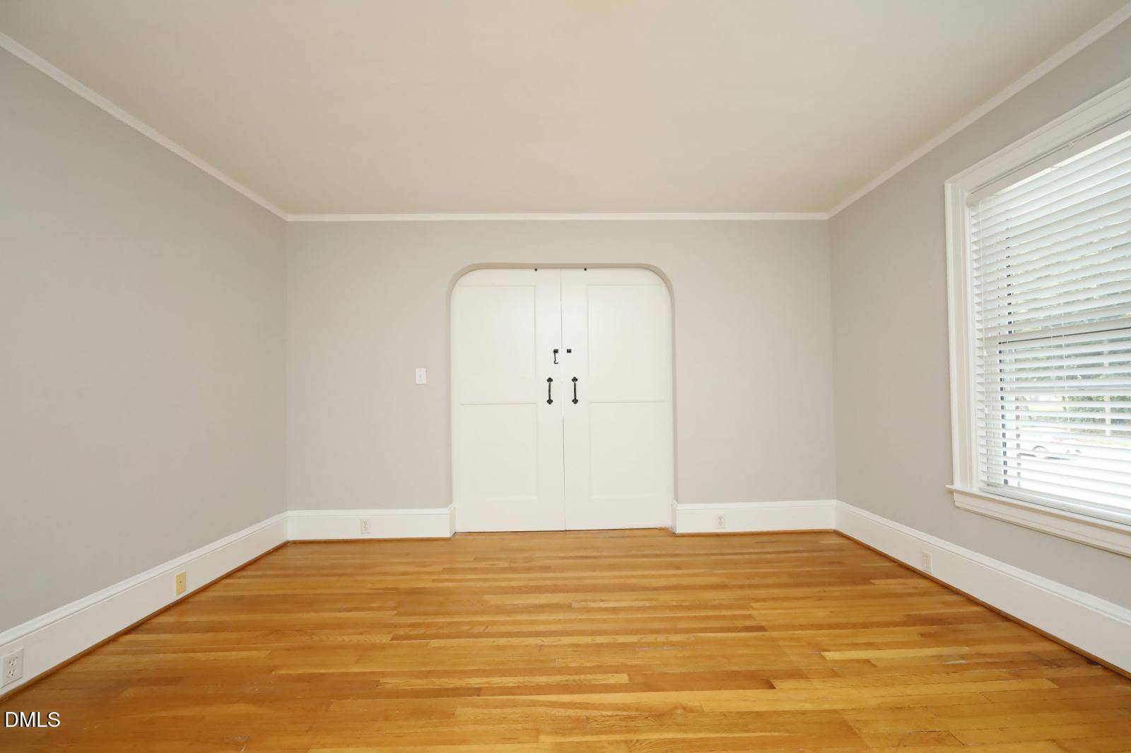 708 1/2 Glenwood Avenue Property Photo 14