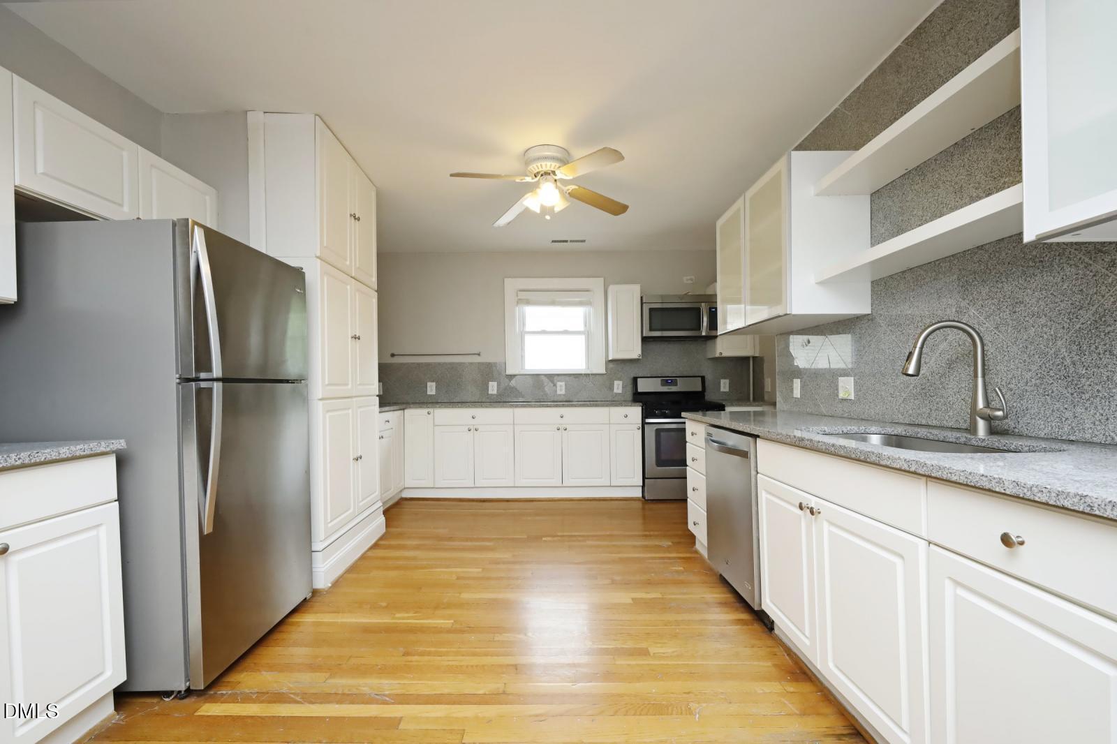 708 1/2 Glenwood Avenue Property Photo 15