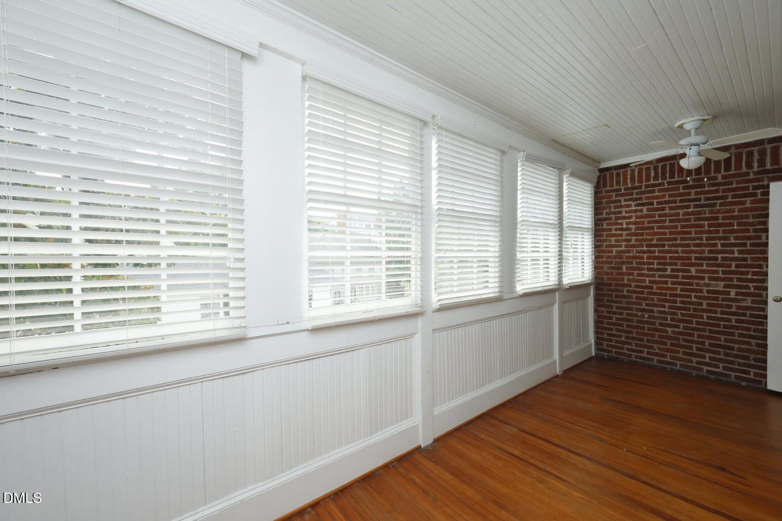 708 1/2 Glenwood Avenue Property Photo 23