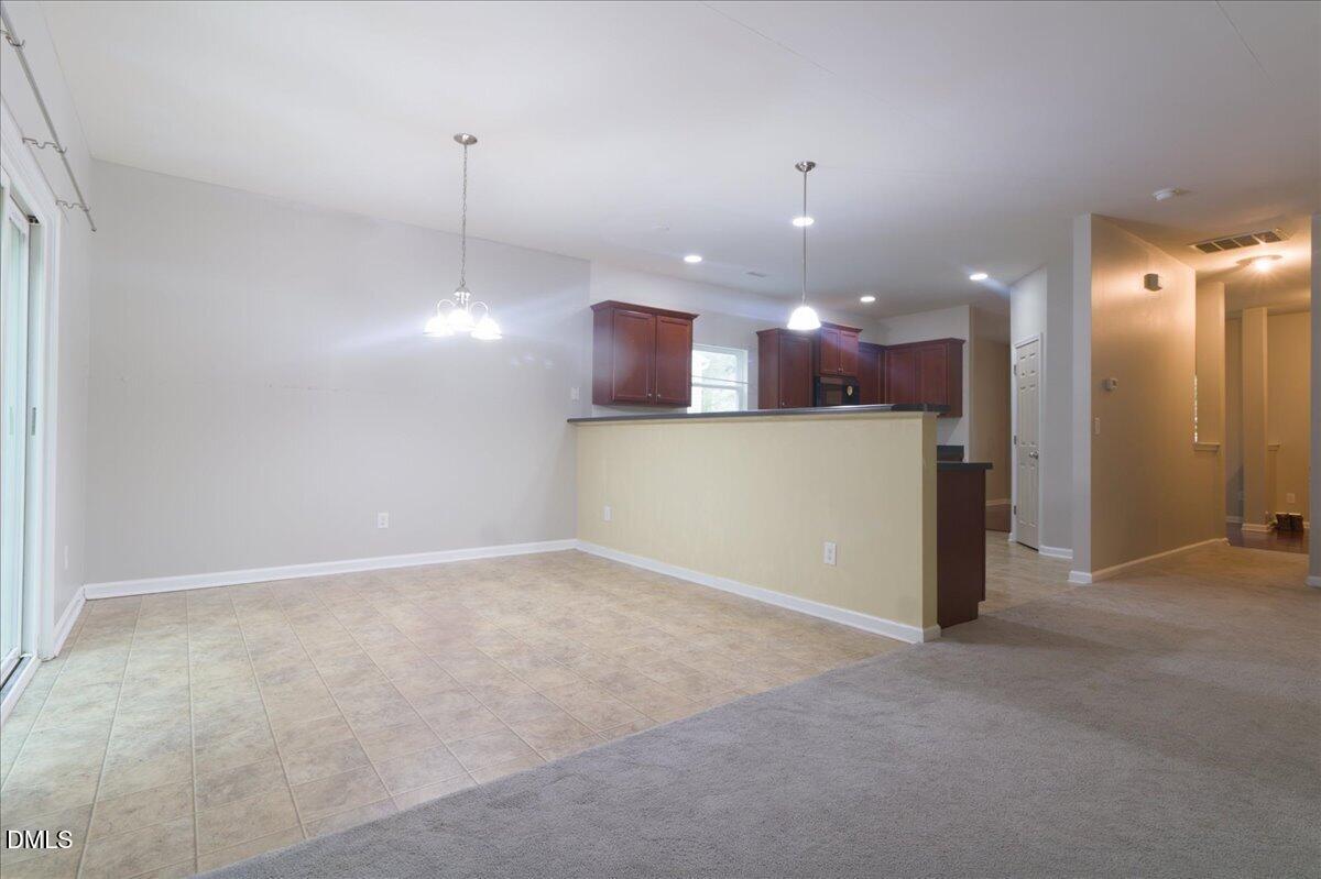 1402 Torrey Pines Court Property Photo 8