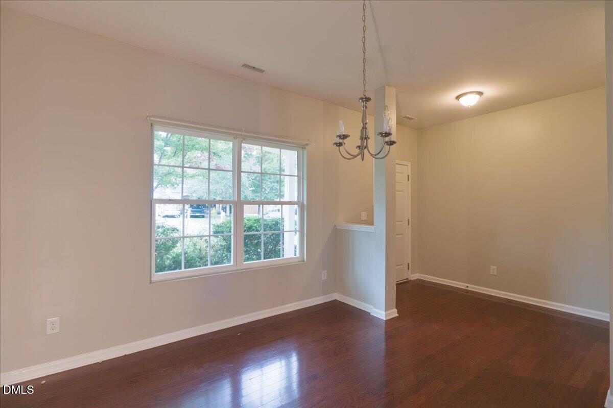 1402 Torrey Pines Court Property Photo 20