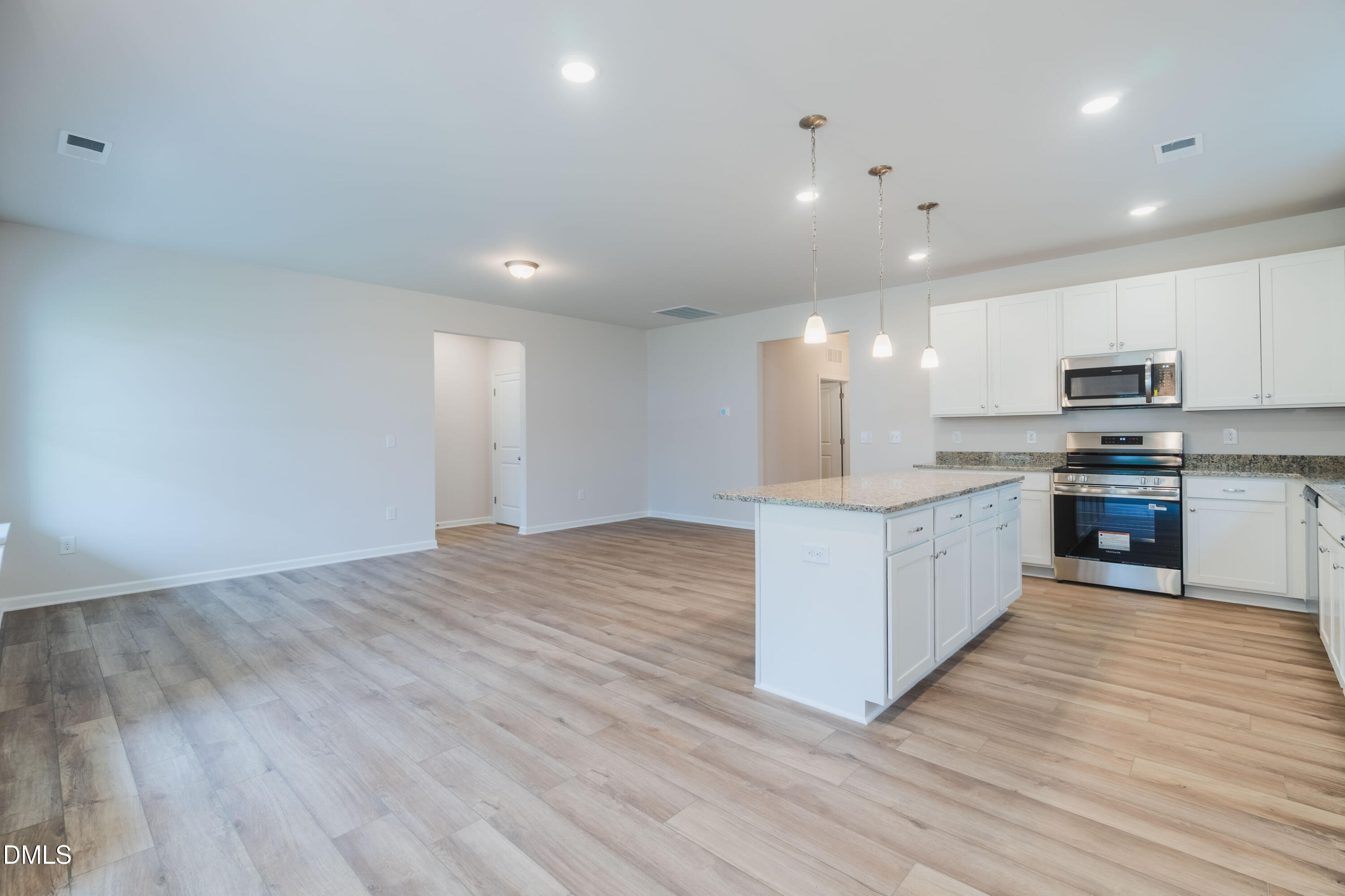 413 Barter Drive Property Photo 6