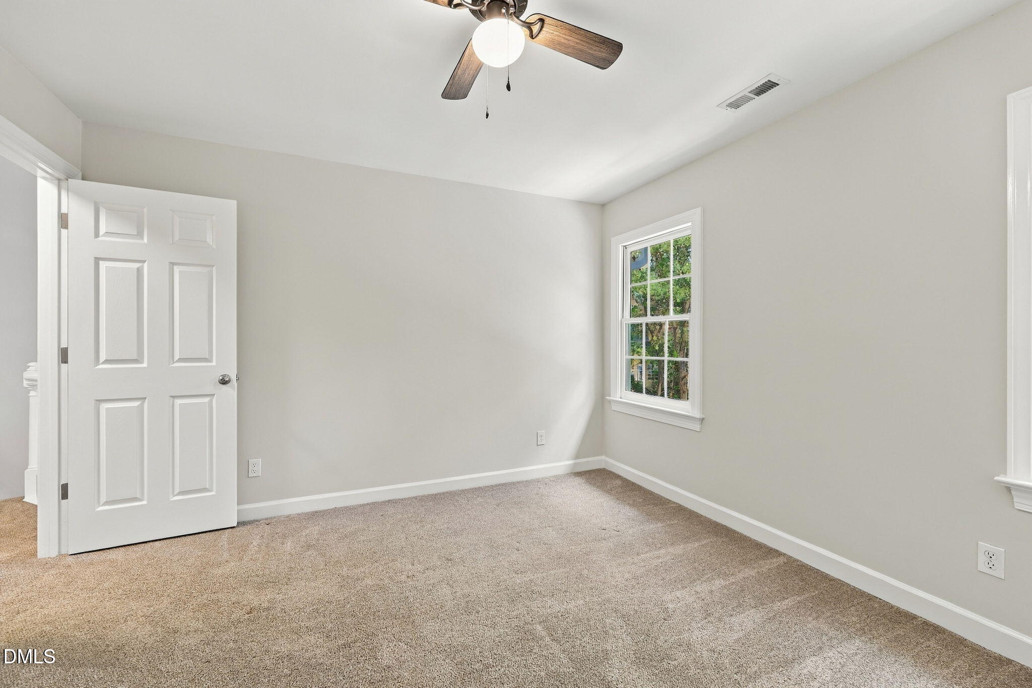 301 Spring Garden Drive Property Photo 36