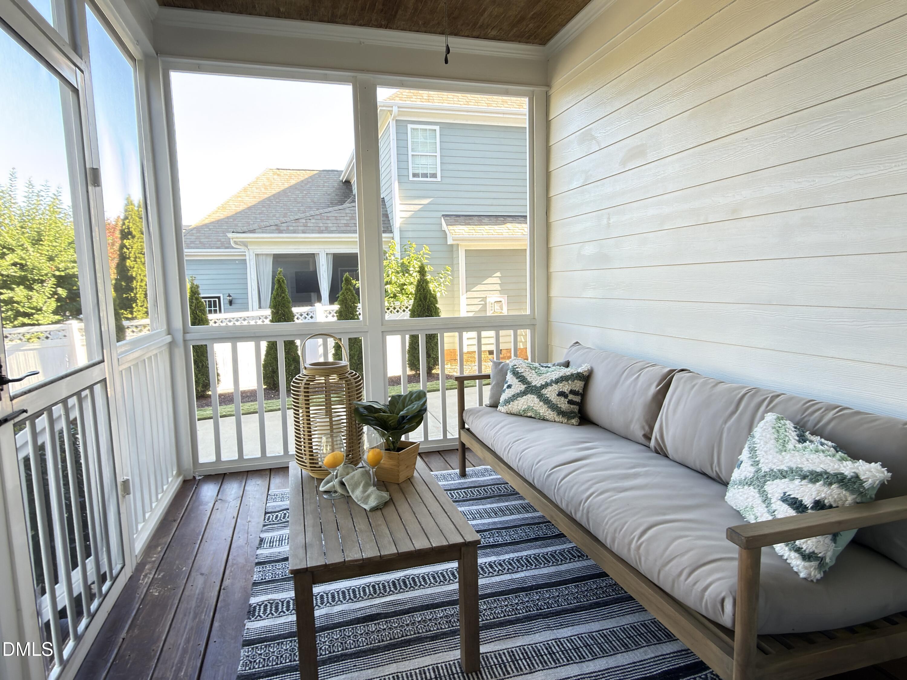 1308 Palace Garden Way Property Photo 12