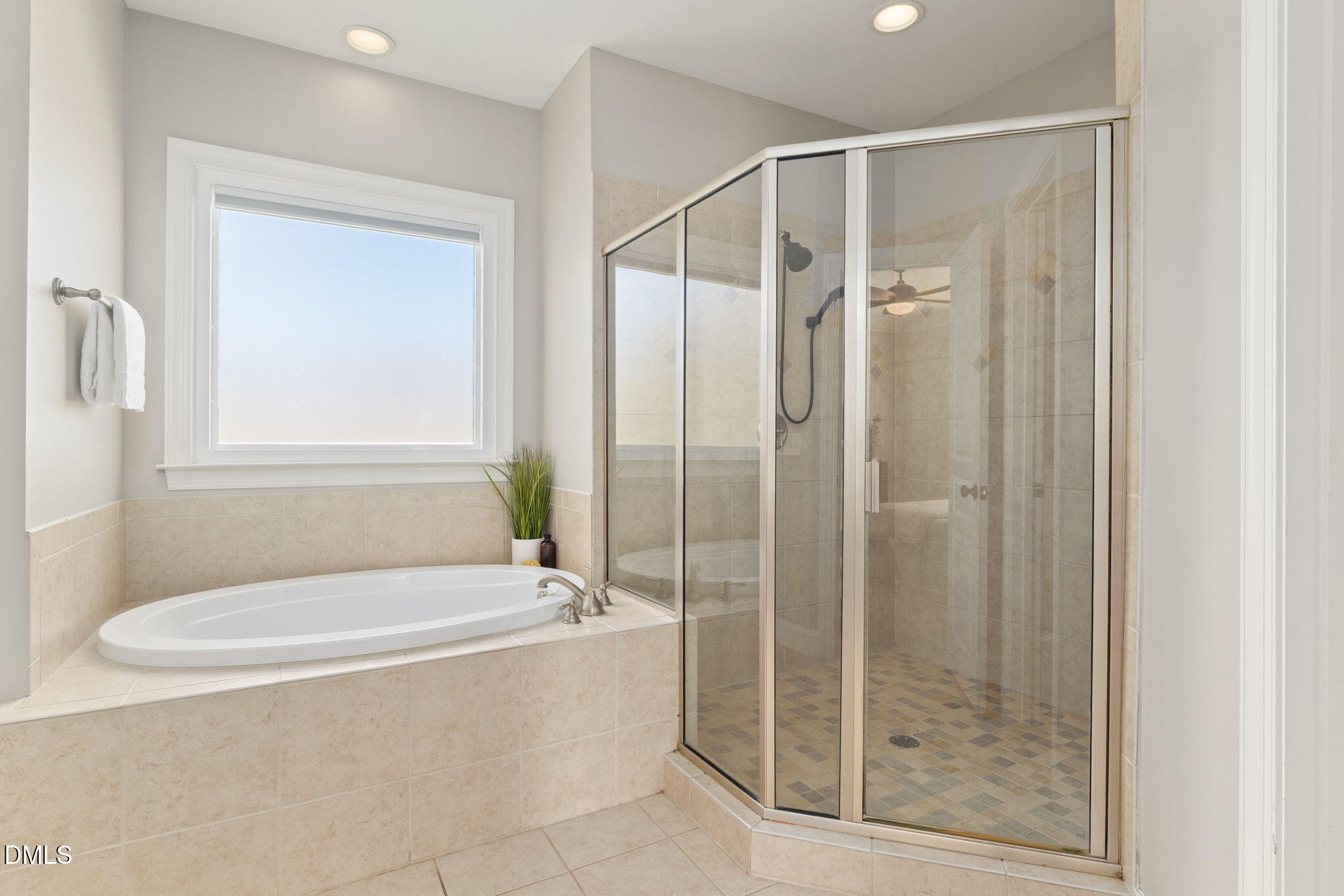 1308 Palace Garden Way Property Photo 41