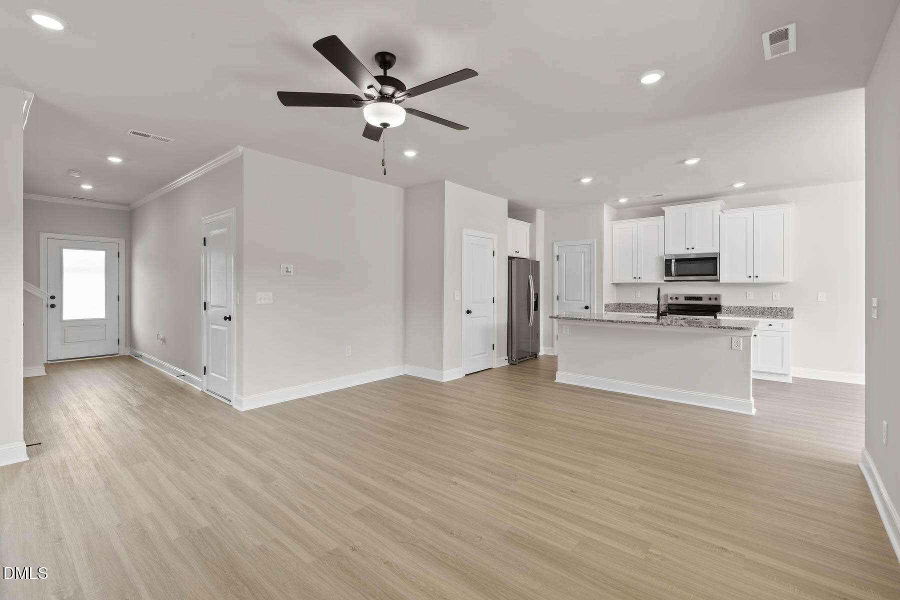 101 Serrano Way Property Photo 2