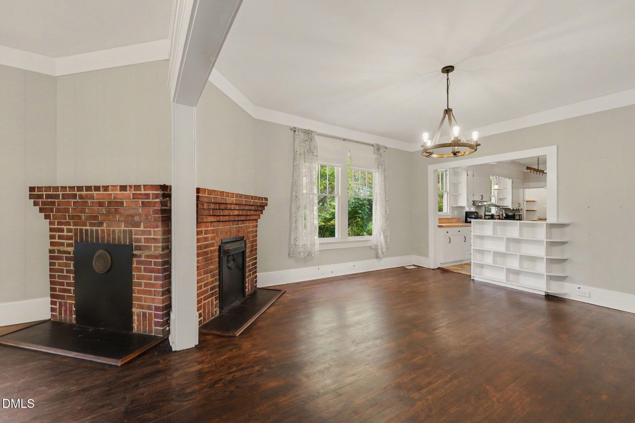 1120 Boyette Road Property Photo 4