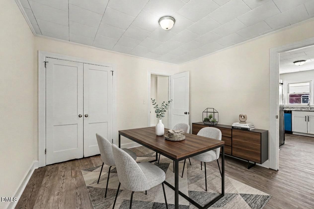1009 W New Hampshire Avenue Property Photo 21