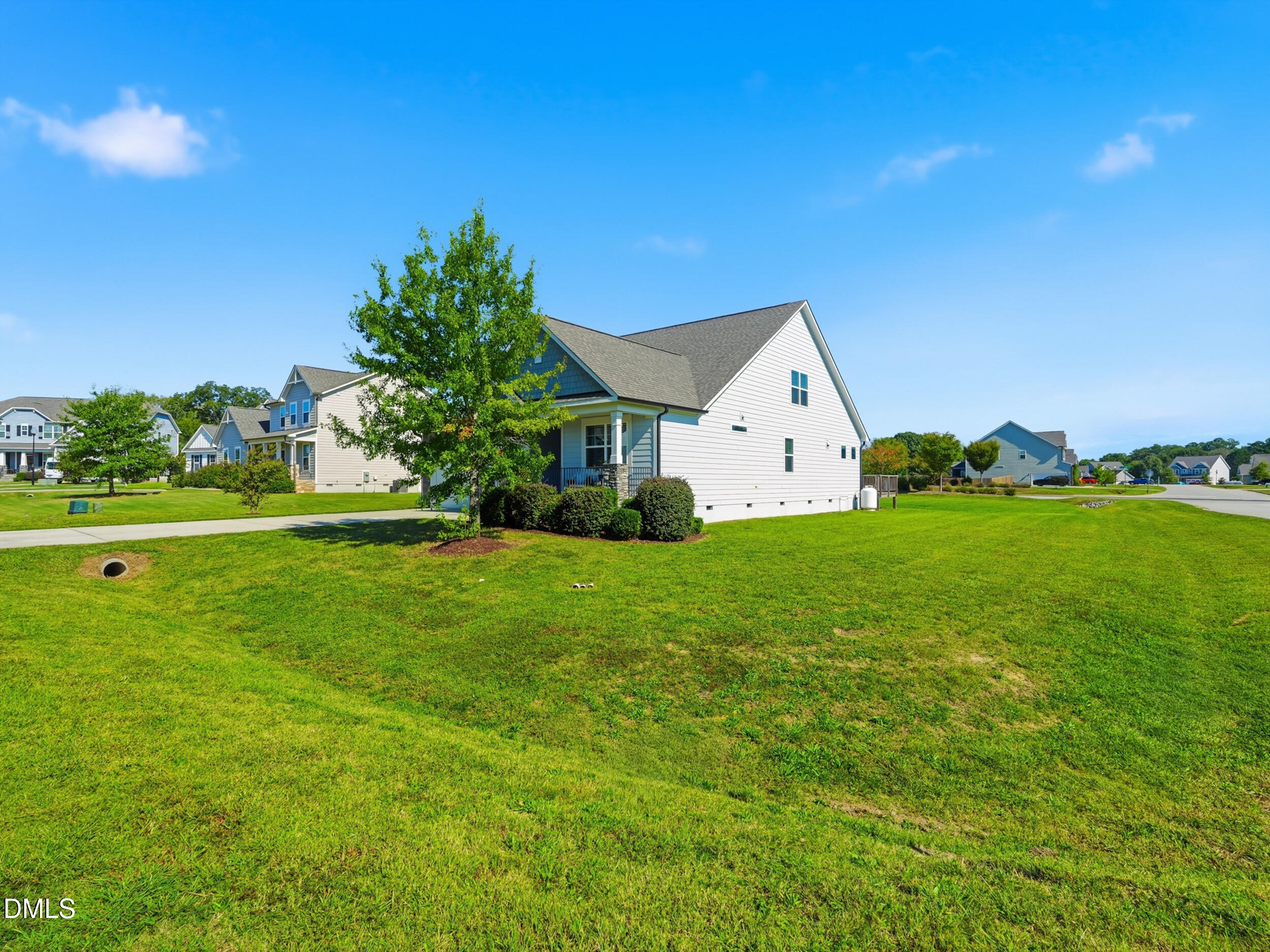8313 Walking Fern Court Property Photo 35