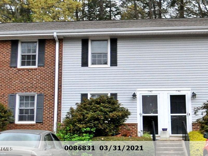 1142 Nottingham Circle Property Photo 2