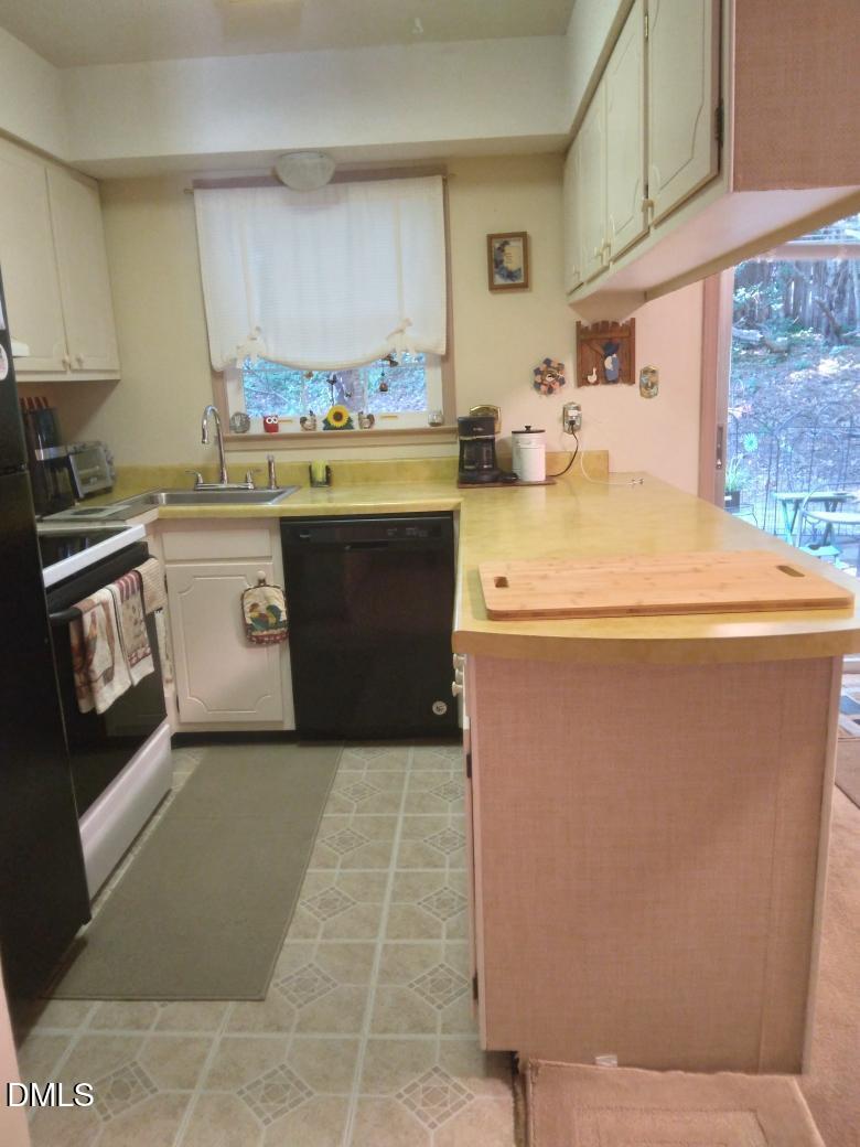 1142 Nottingham Circle Property Photo 16