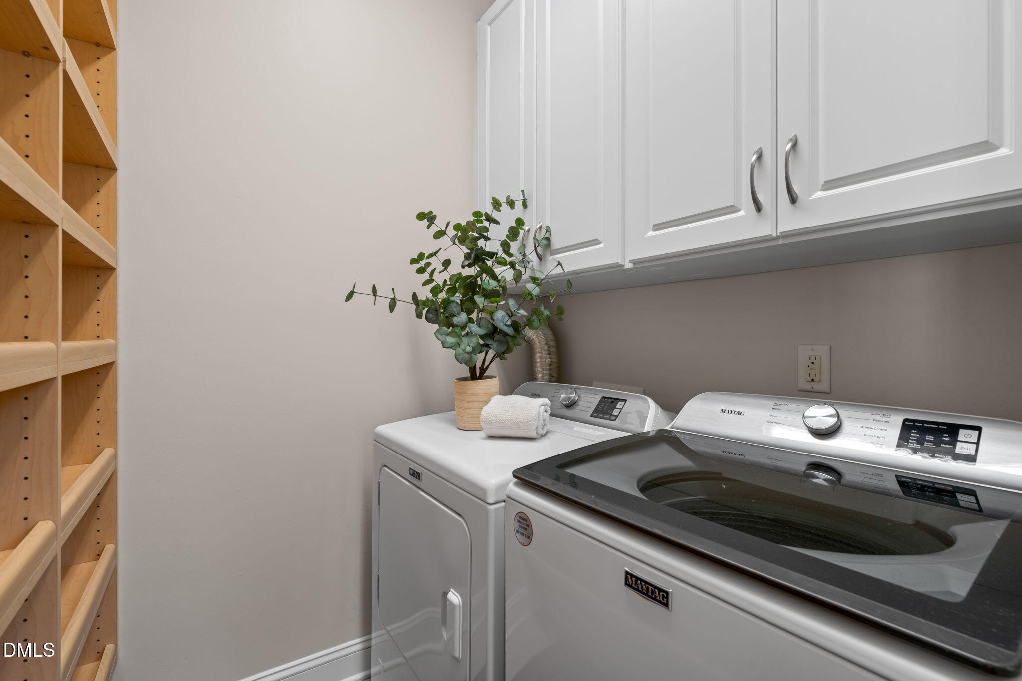 408 Parkview Crescent Property Photo 11