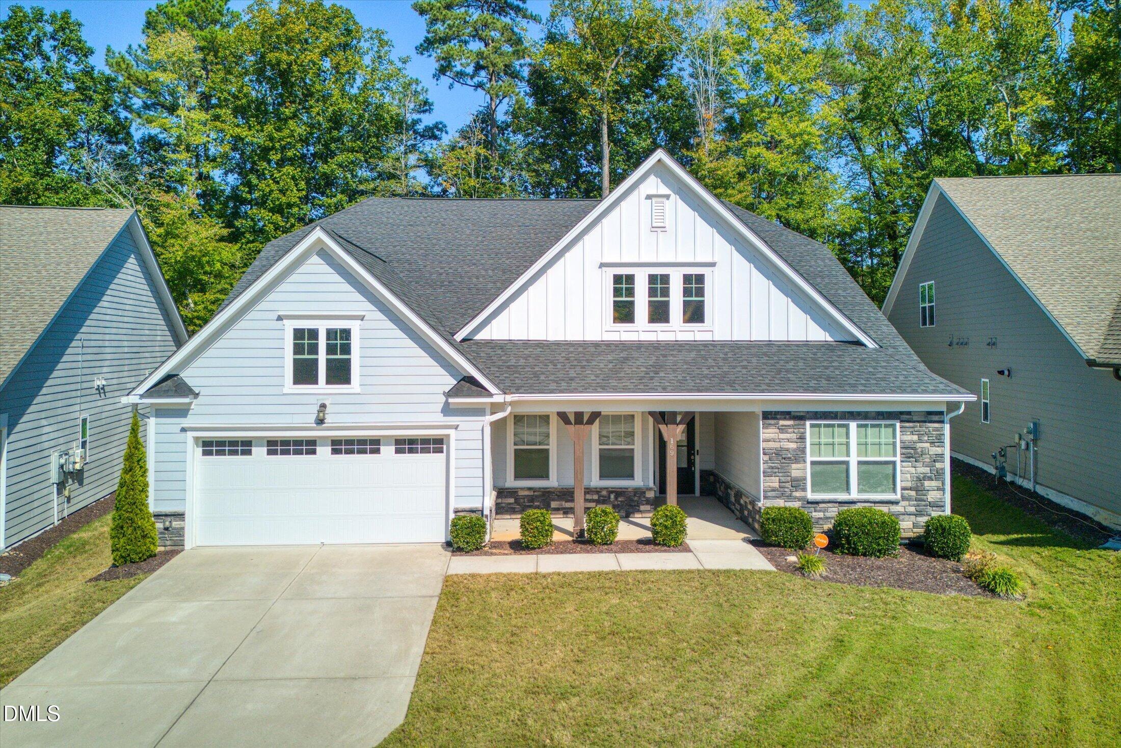 169 English Violet Lane Property Photo 1