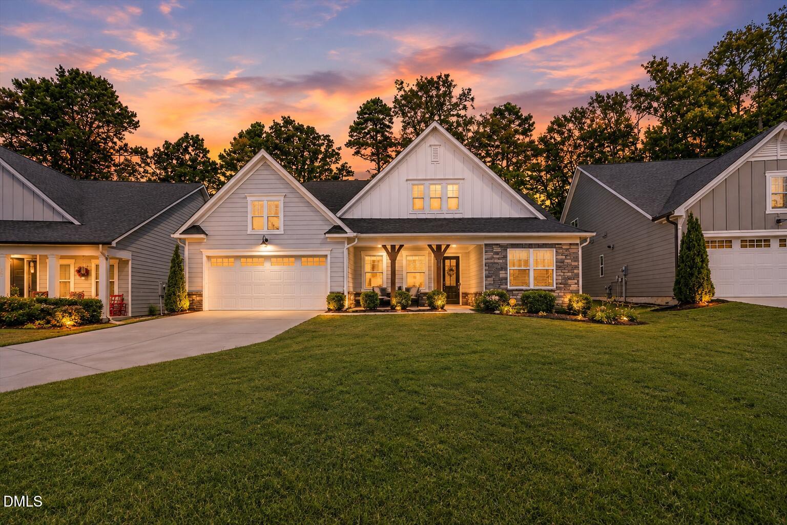 169 English Violet Lane Property Photo 2
